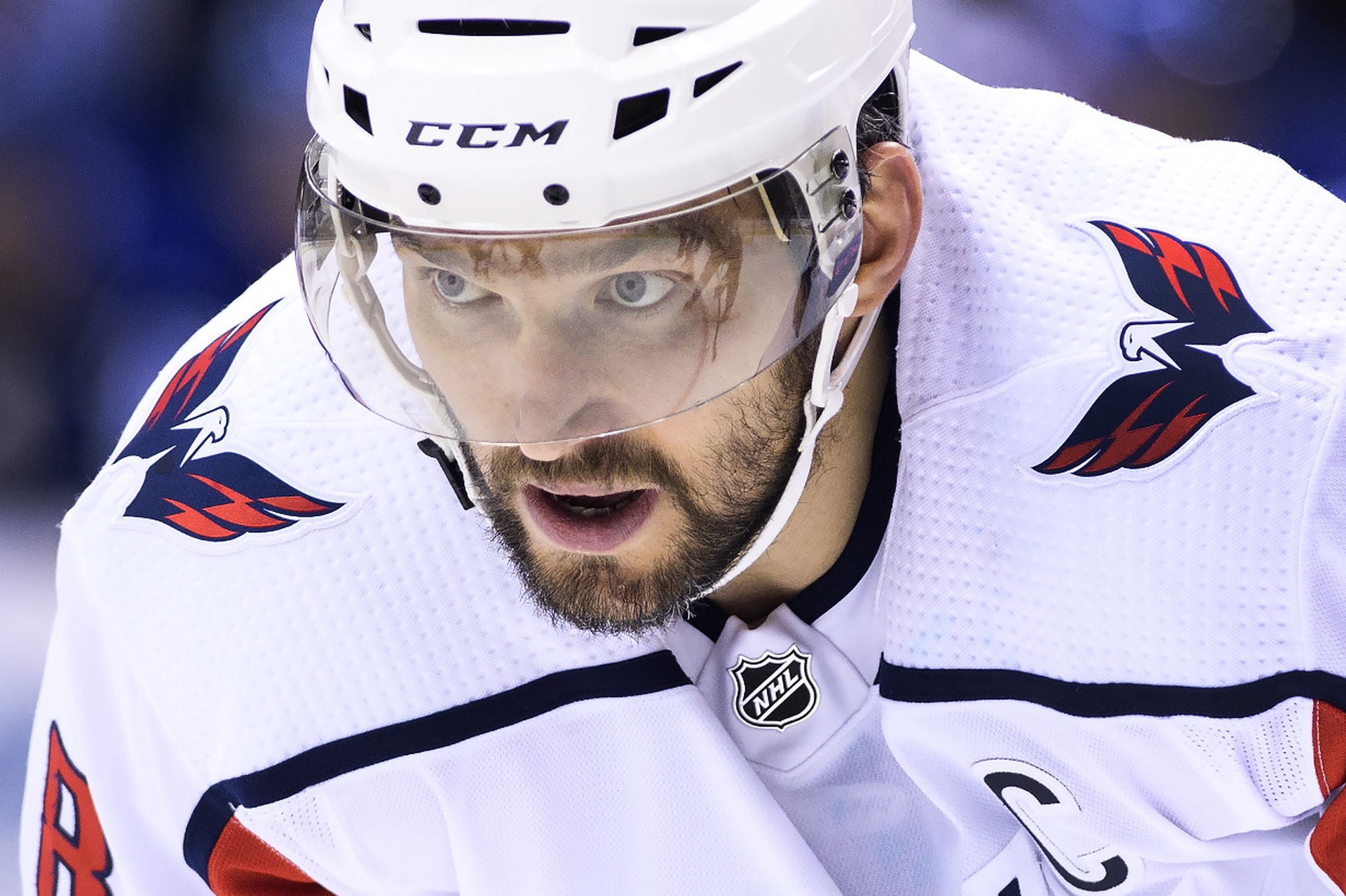 С Ови среди чужих: в чем главное значение хоккеиста для России