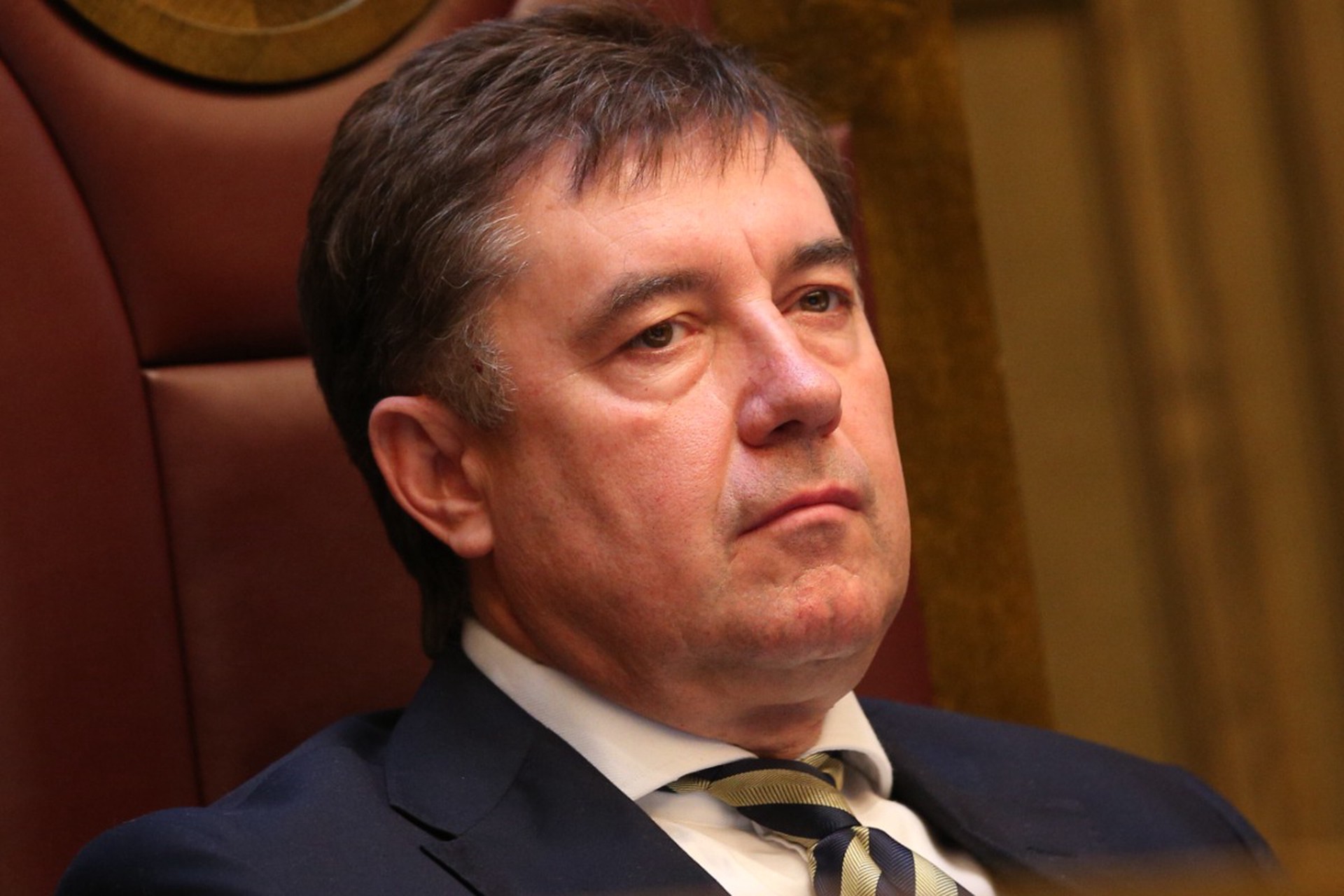ТАСС: Судья Момотов сотрудничал с ОПГ и записывал имущество на мать 