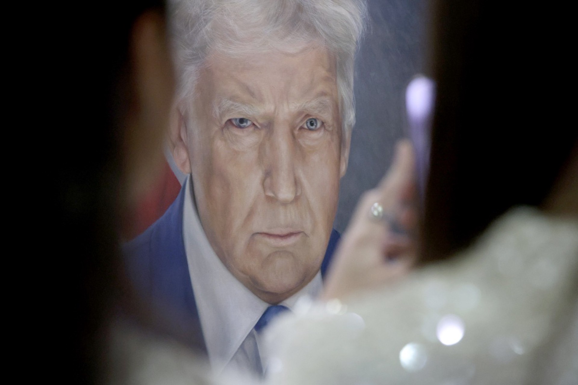 Иран разместил портрет Трампа на баллистической ракете