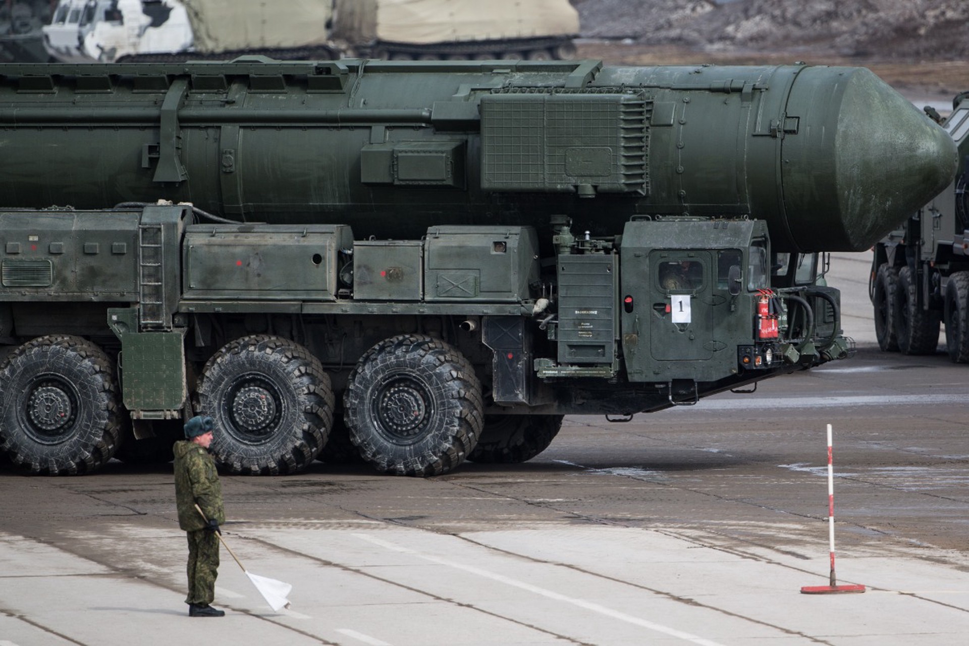 Политолог допустил применение Россией ядерного сдерживания на Балтике