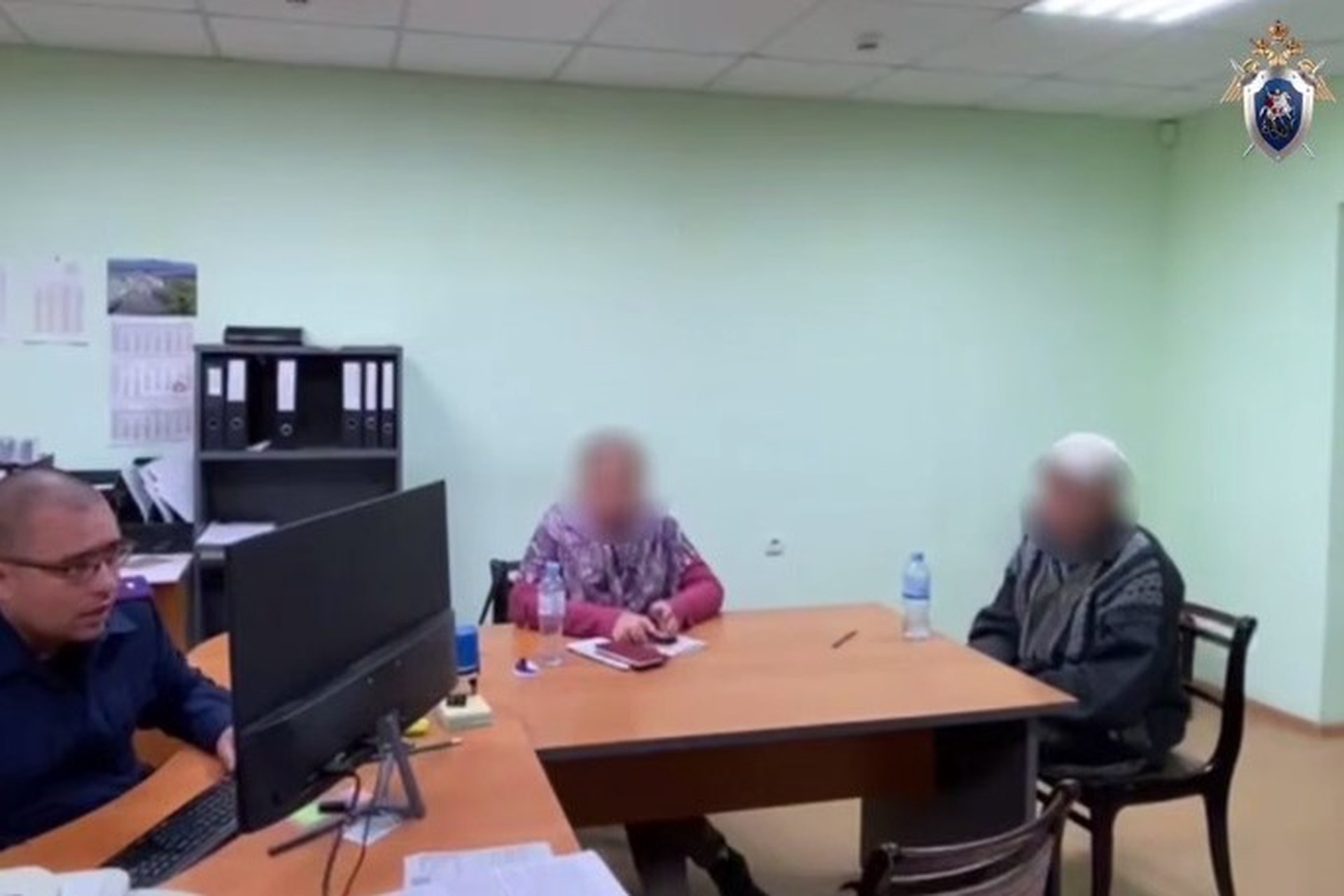 Житель Балакова и его мать убили приемного ребенка и истязали еще троих