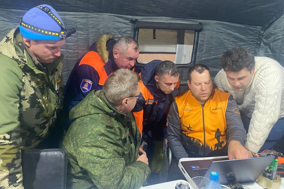 Спасатели поймали сигнал телефона семьи, пропавшей в Красноярском крае