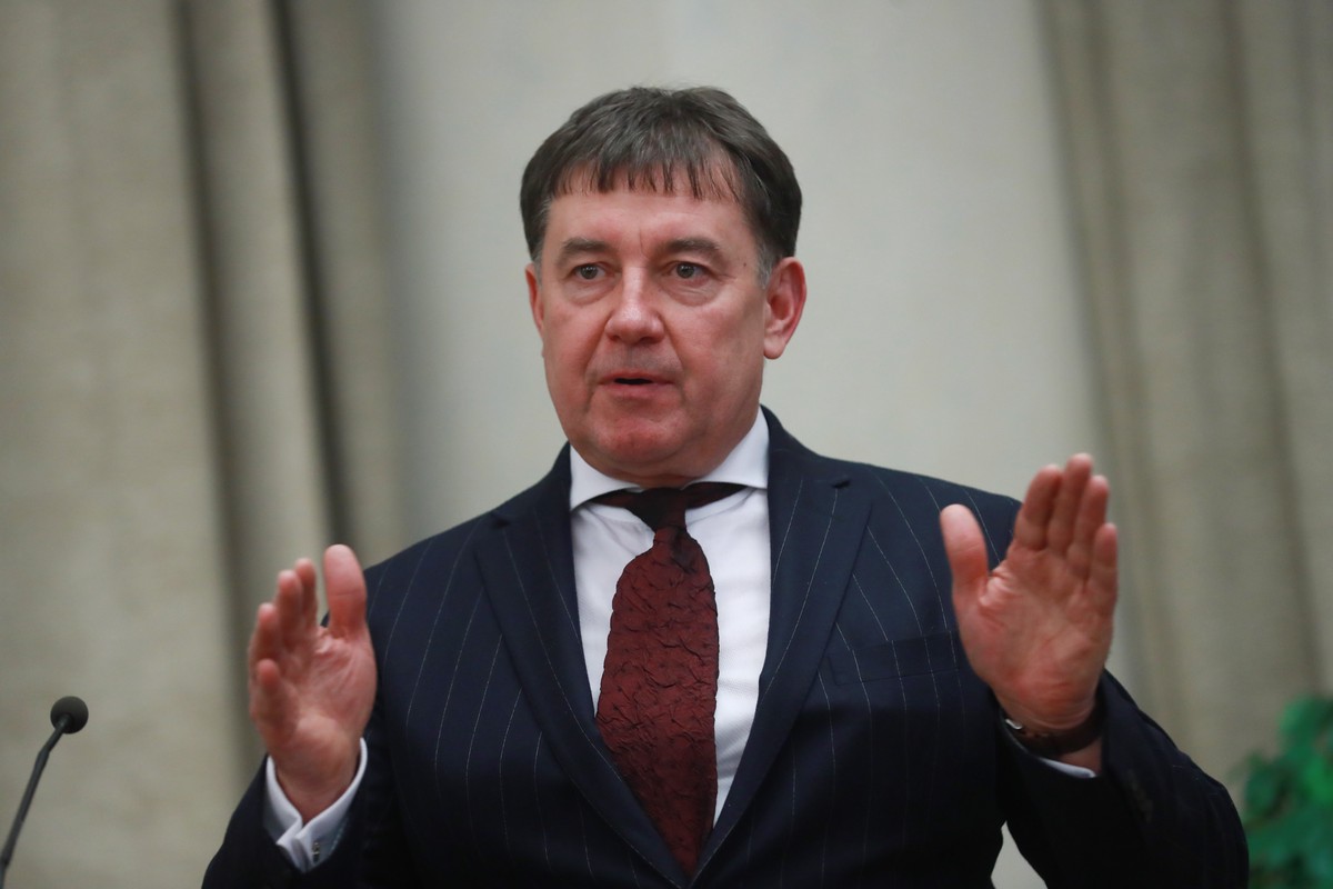Экс-судью Верховного суда Момотова госпитализировали