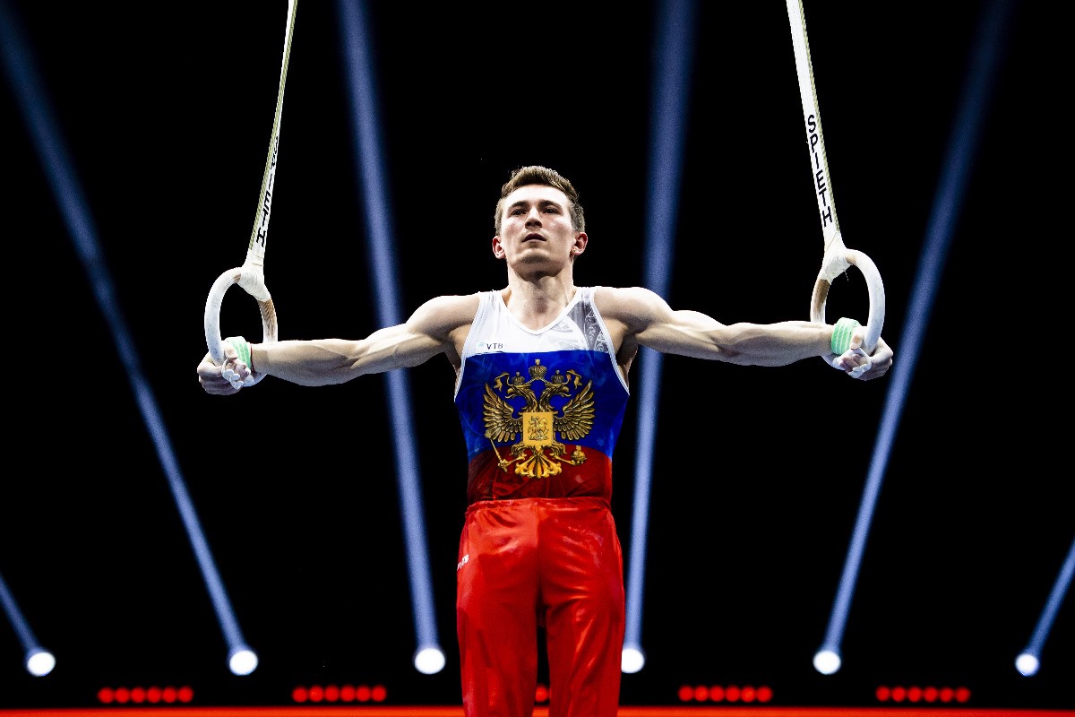 Олимпийский чемпион Белявский отказался выступать без российского флага