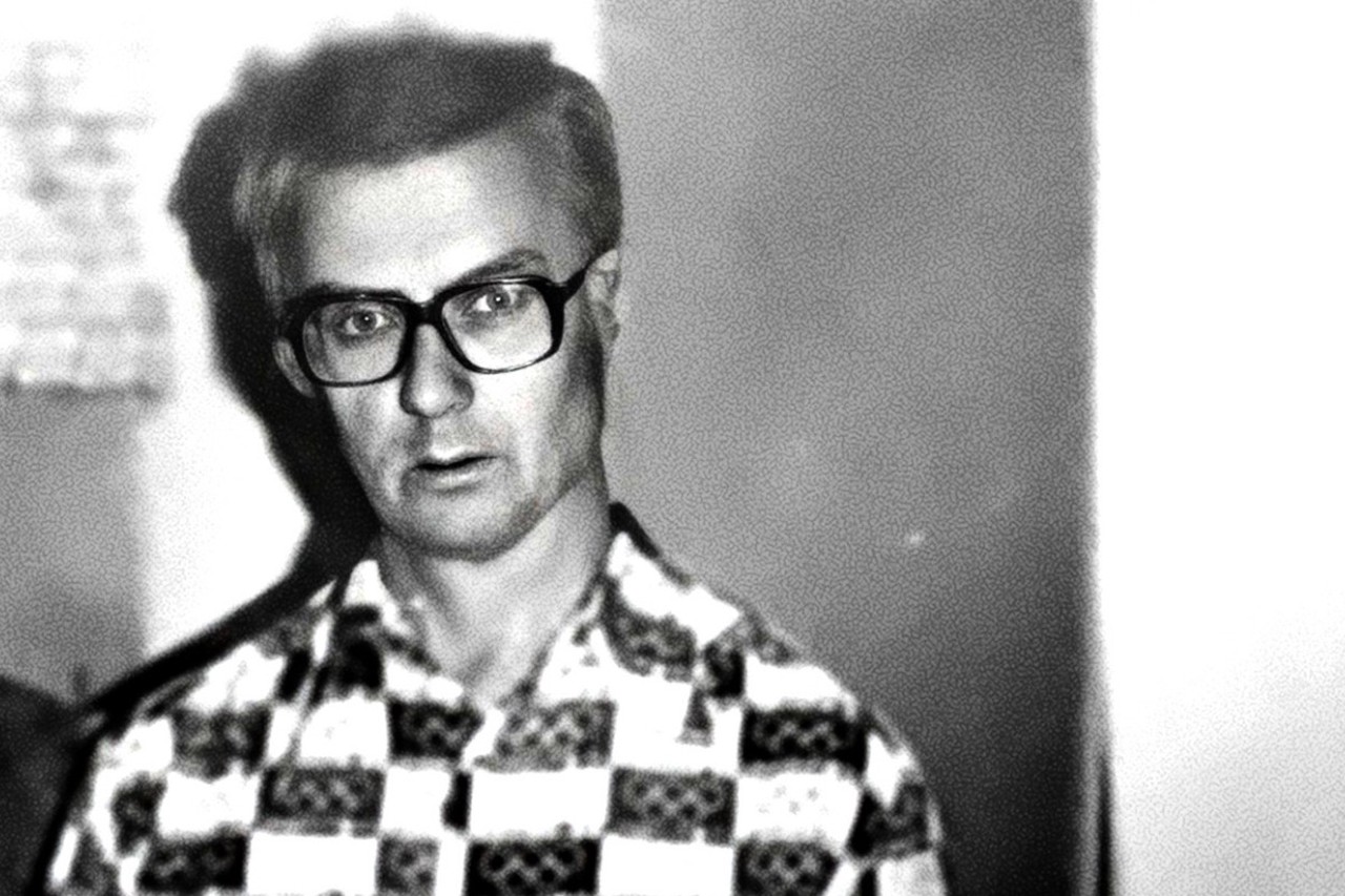 По соседству с чудовищем: как маньяки годами скрывались под маской благополучия