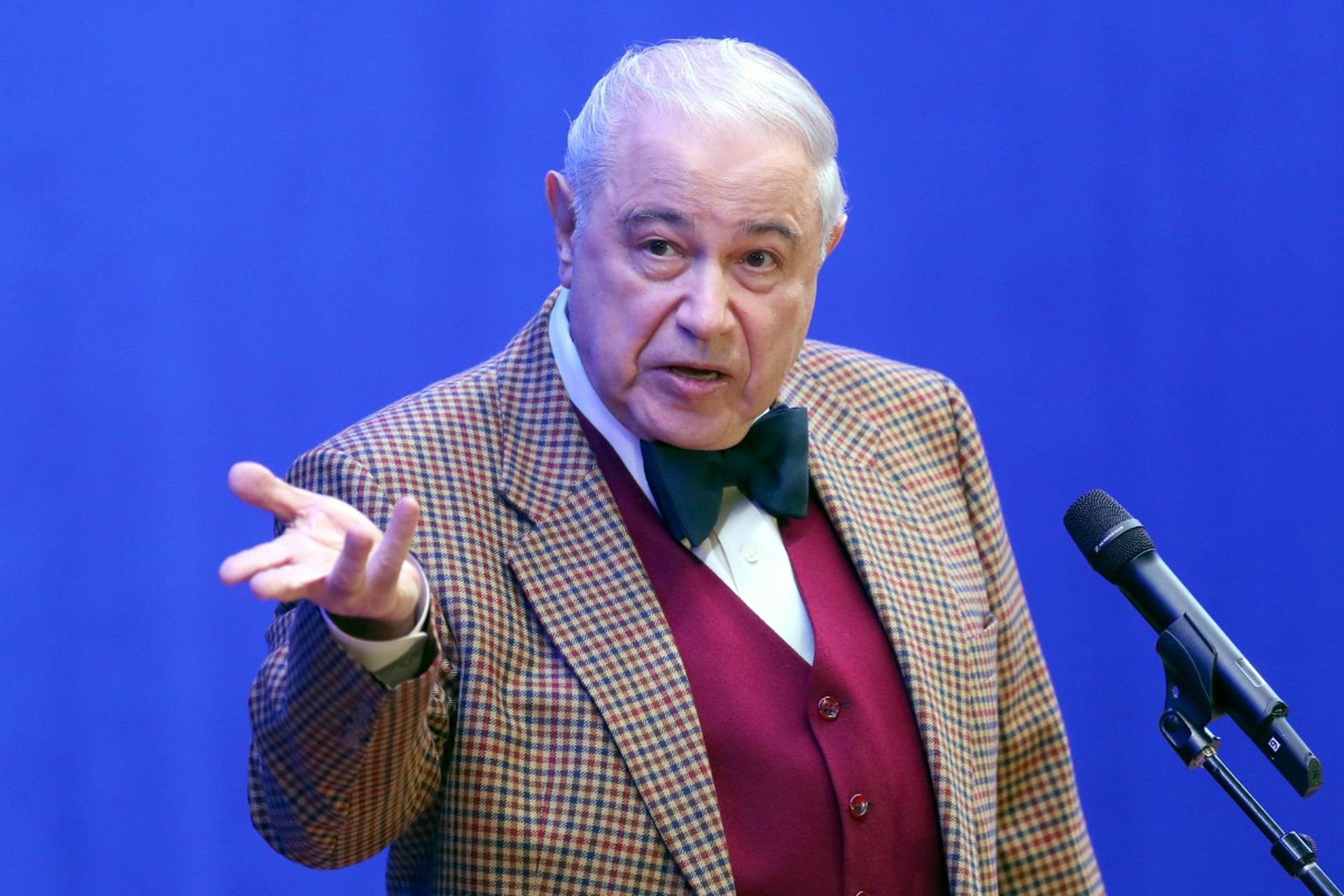 Евгений Петросян заявил о своей популярности у молодежи