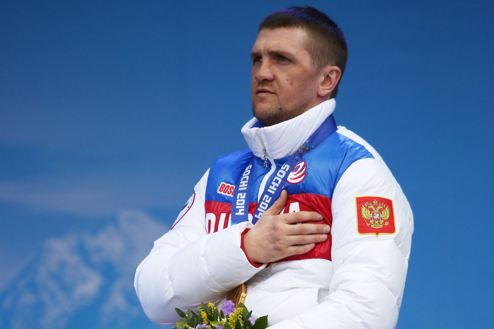 Лыжник Петушков пожелал побед паралимпийцам, которые выступят на ЧМ с гимном и флагом России