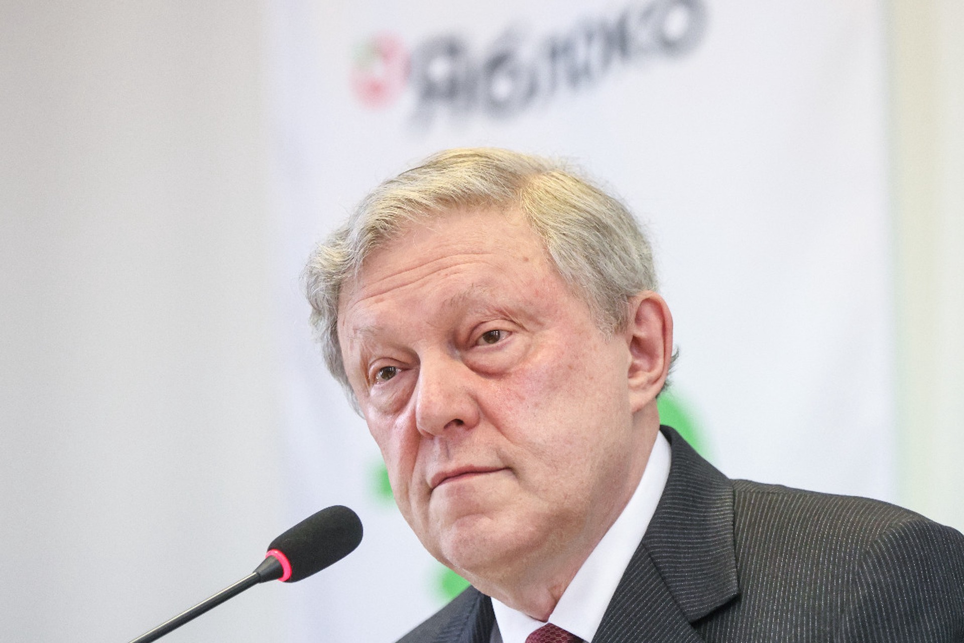 Общественники призвали проверить лидера партии «Яблоко» Явлинского на иностранное влияние