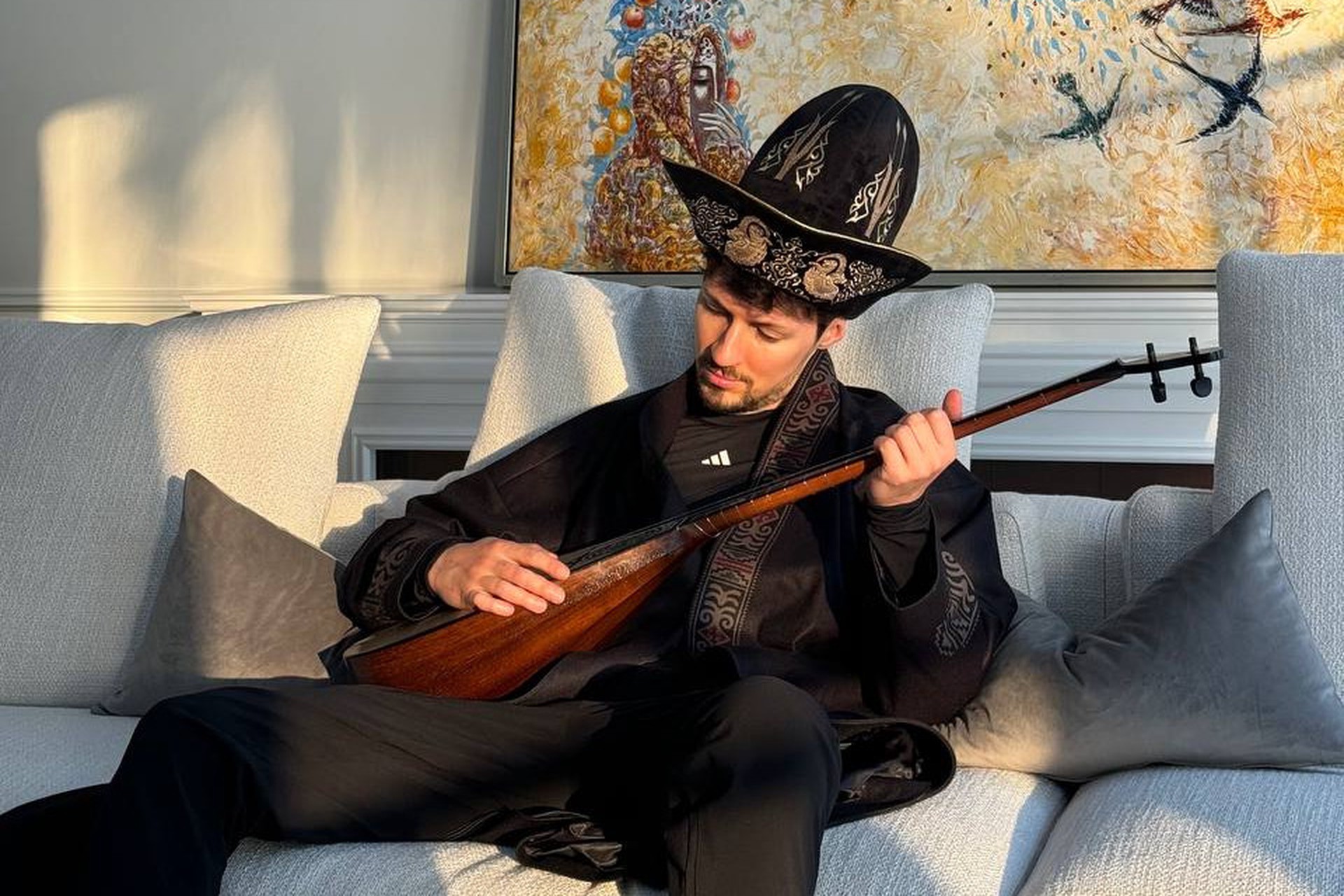 В ногу с бременем: как Павел Дуров превратился из веселого богача в философа-правдоруба