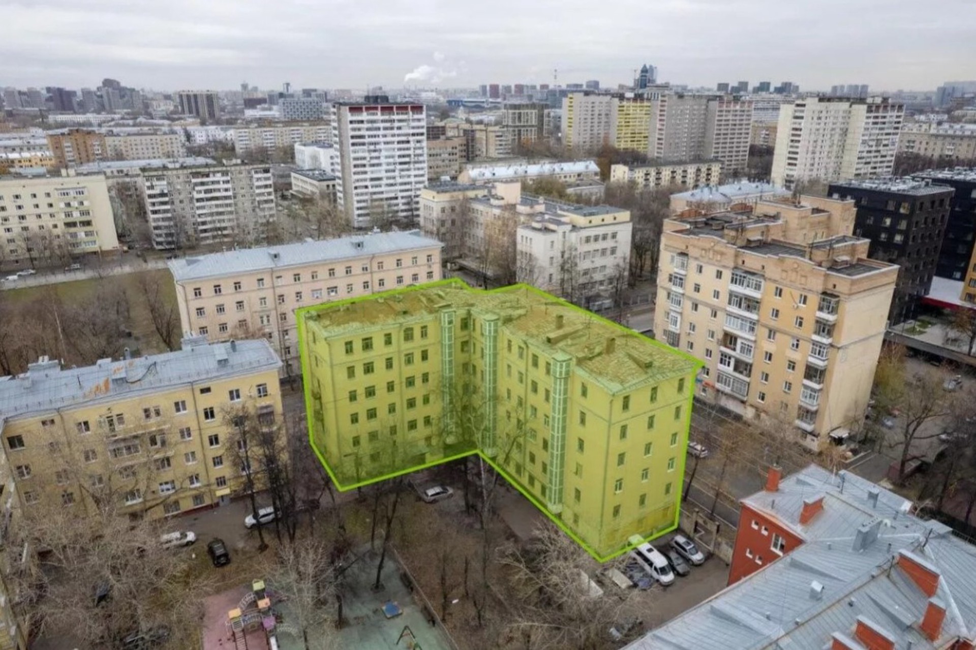 Дом-памятник «Ворота коммуны» продали в Москве за полмиллиарда рублей