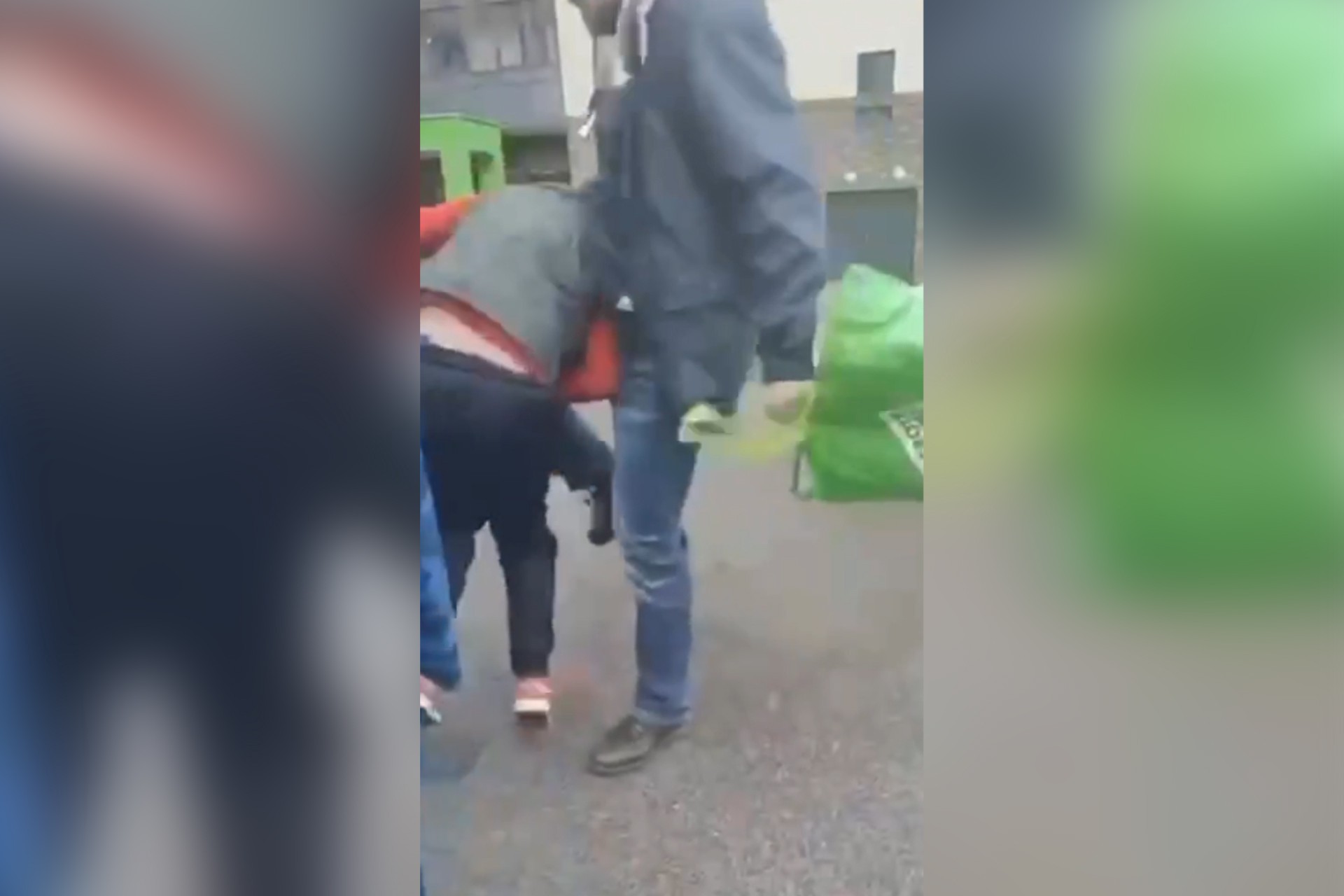 Мужчина ударил ребенка ногой в живот в Новой Москве
