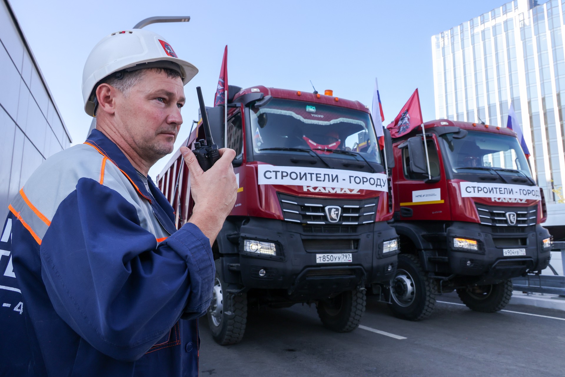 Путин поздравил дорожников с профессиональным праздником