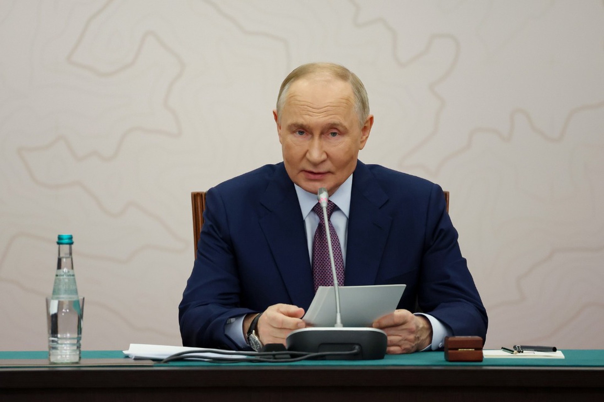 Путин денонсировал соглашения России и США по утилизации плутония