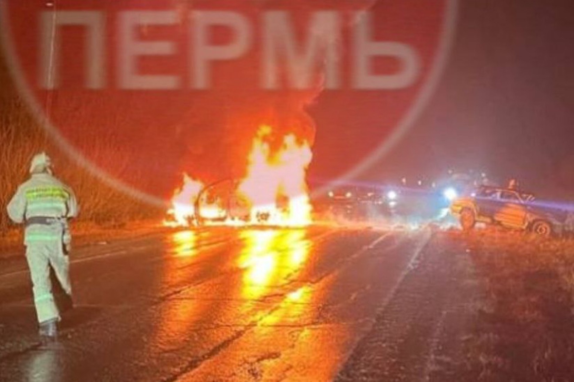 Двое погибли в ДТП с участием полицейского, скрывшегося с места аварии