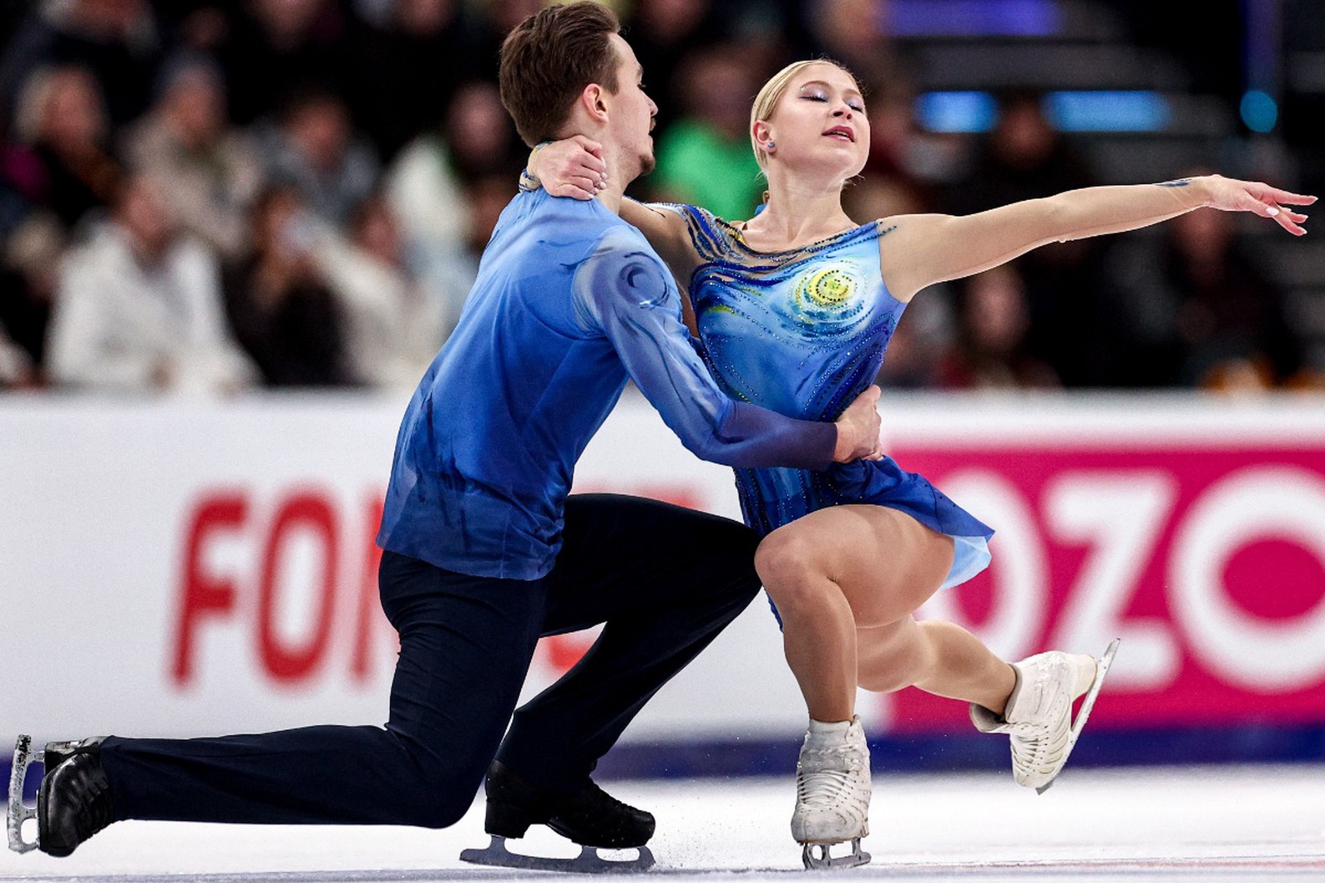 Мухортова и Евгеньев выиграли первый этап Гран-при России