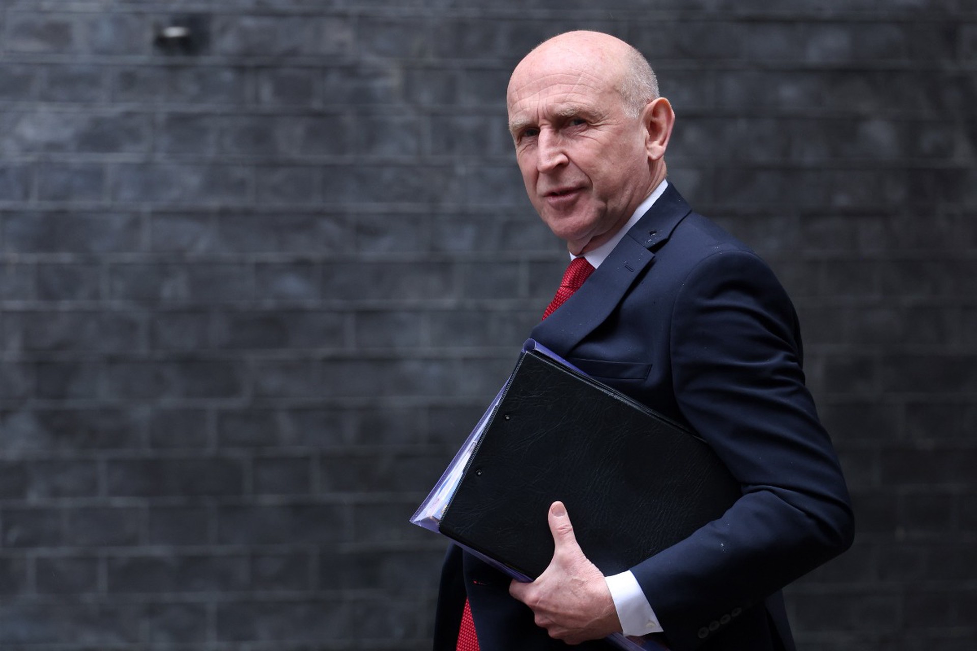 Глава Минобороны Британии признался в «охоте» за российскими подлодками