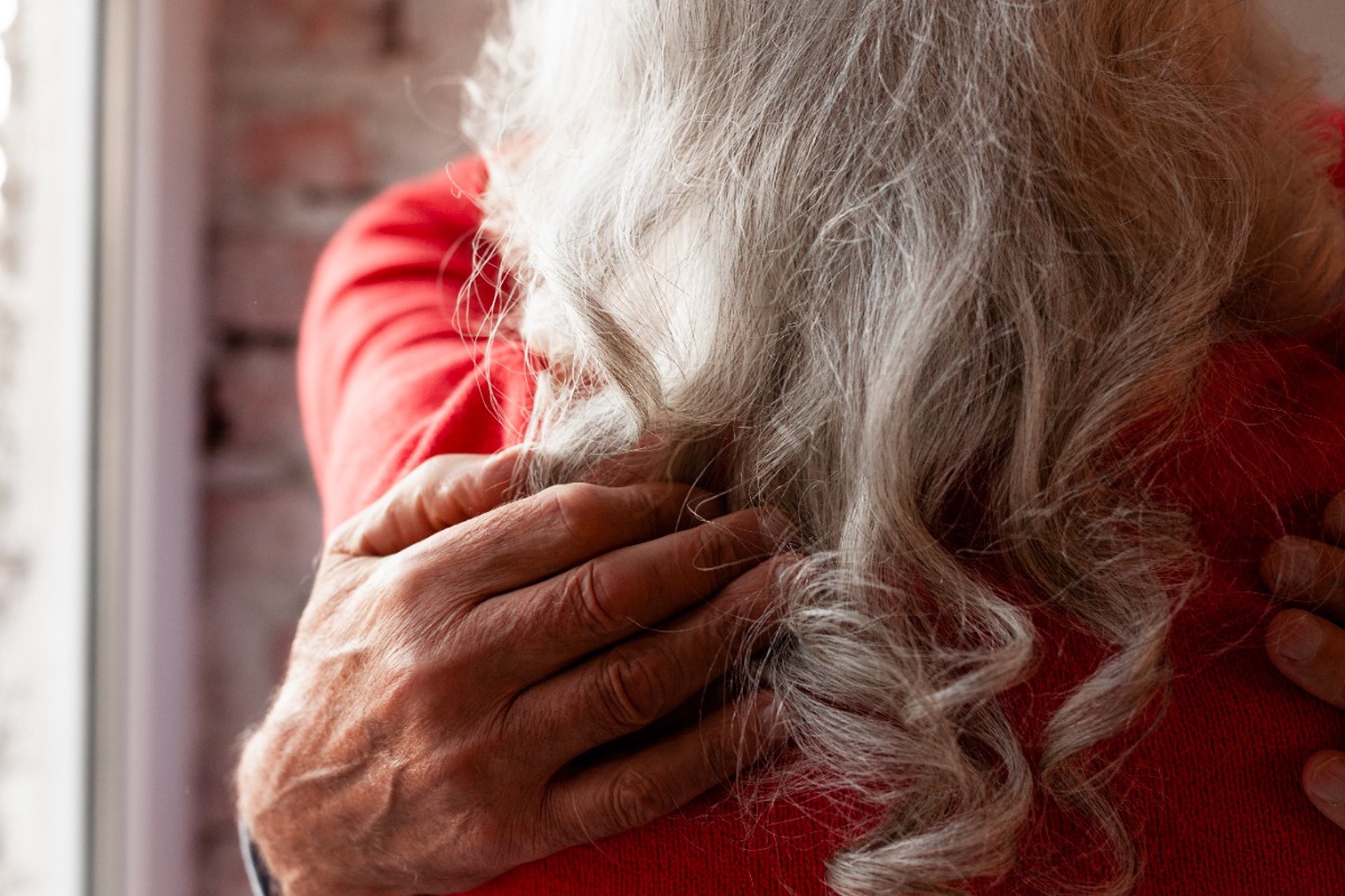 Ученые раскрыли, как седина связана с раком