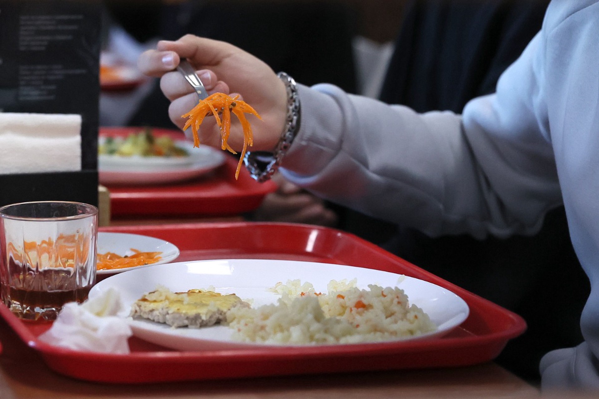 Вон, аппетит: почему школьное питание непопулярно и что с этим делать