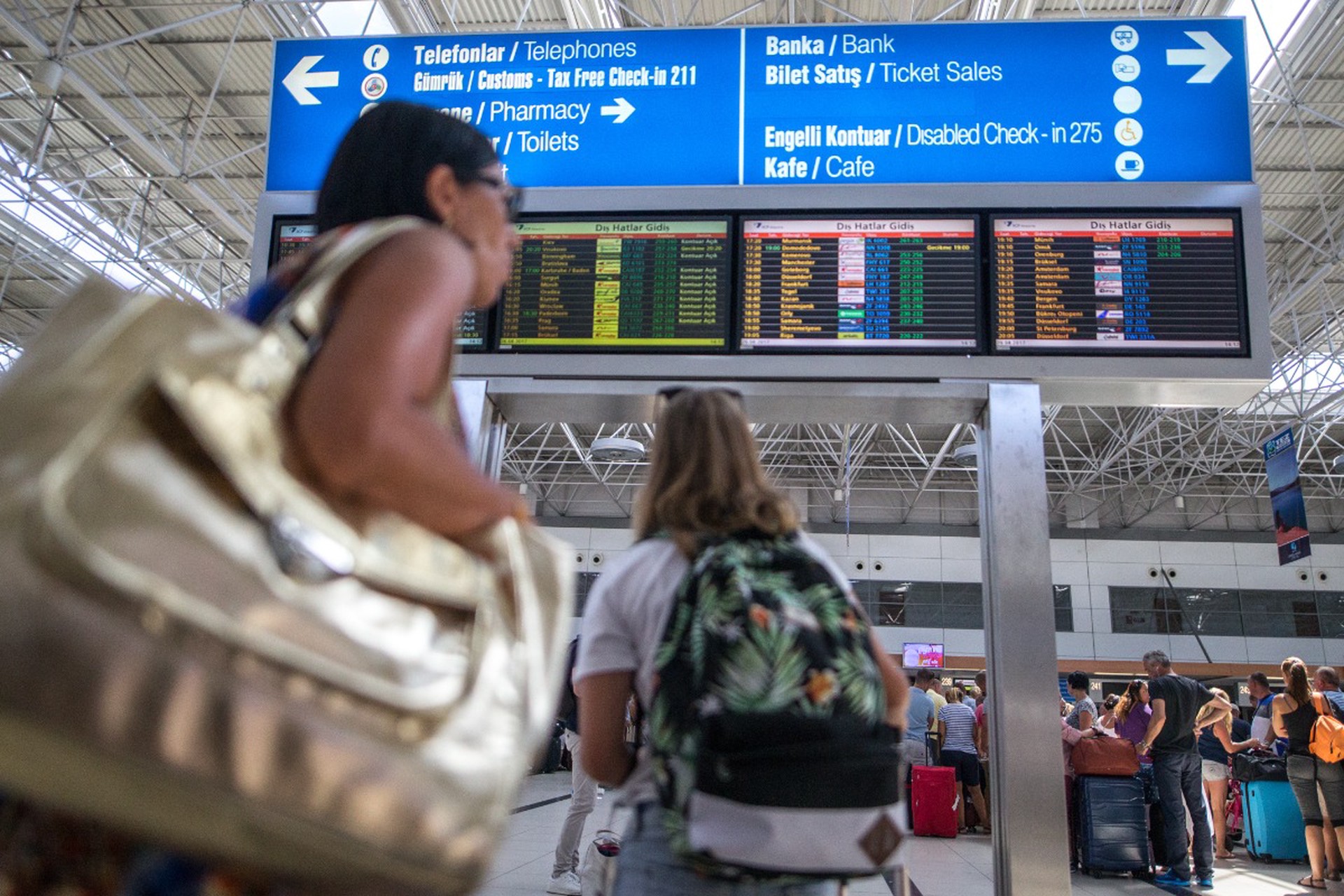 Одинокие россиянки стали чаще ездить в Турцию из-за сериалов