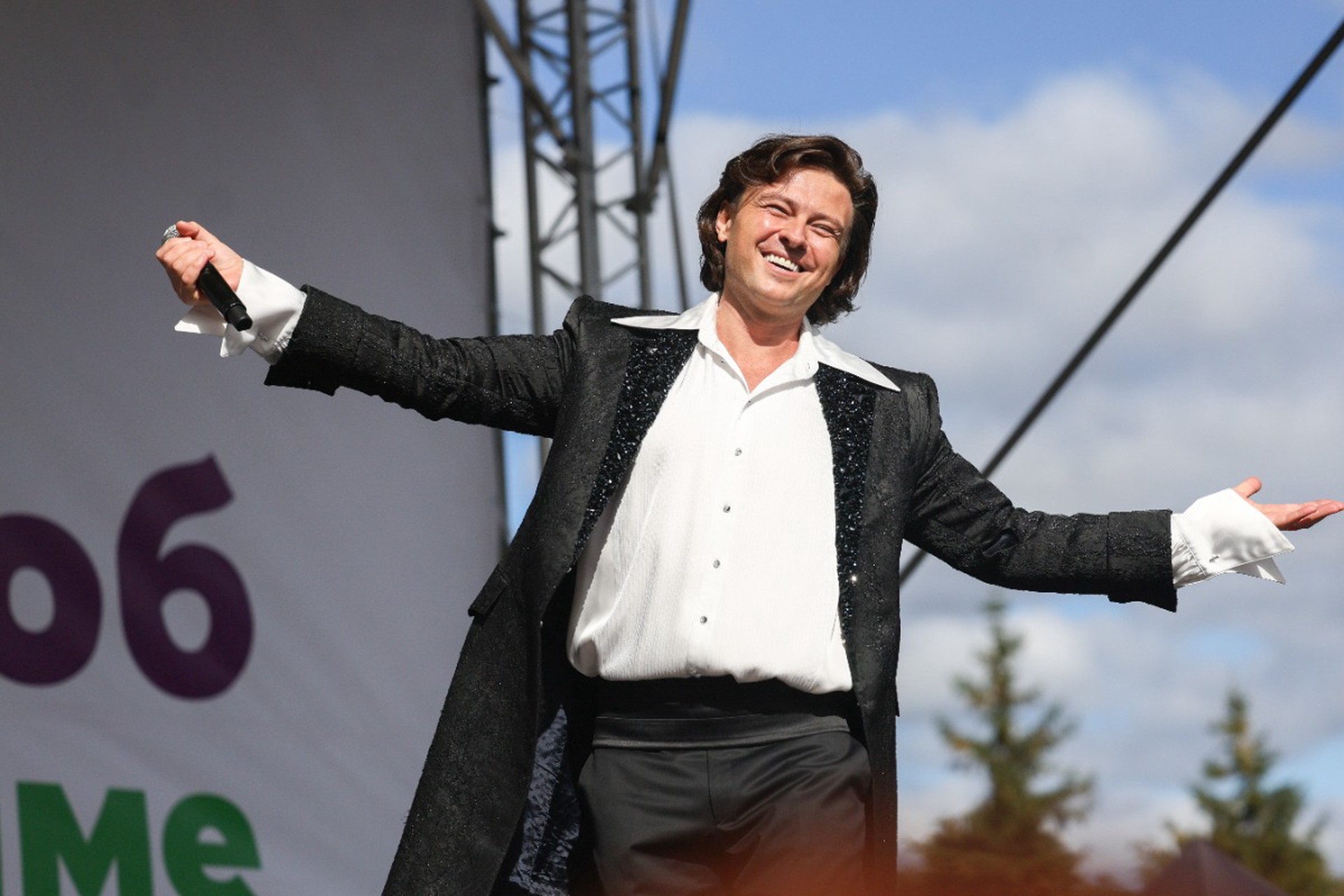 «Кому-то и велосипед – дорого»: Прохор Шаляпин купил автомобиль за 9 млн рублей