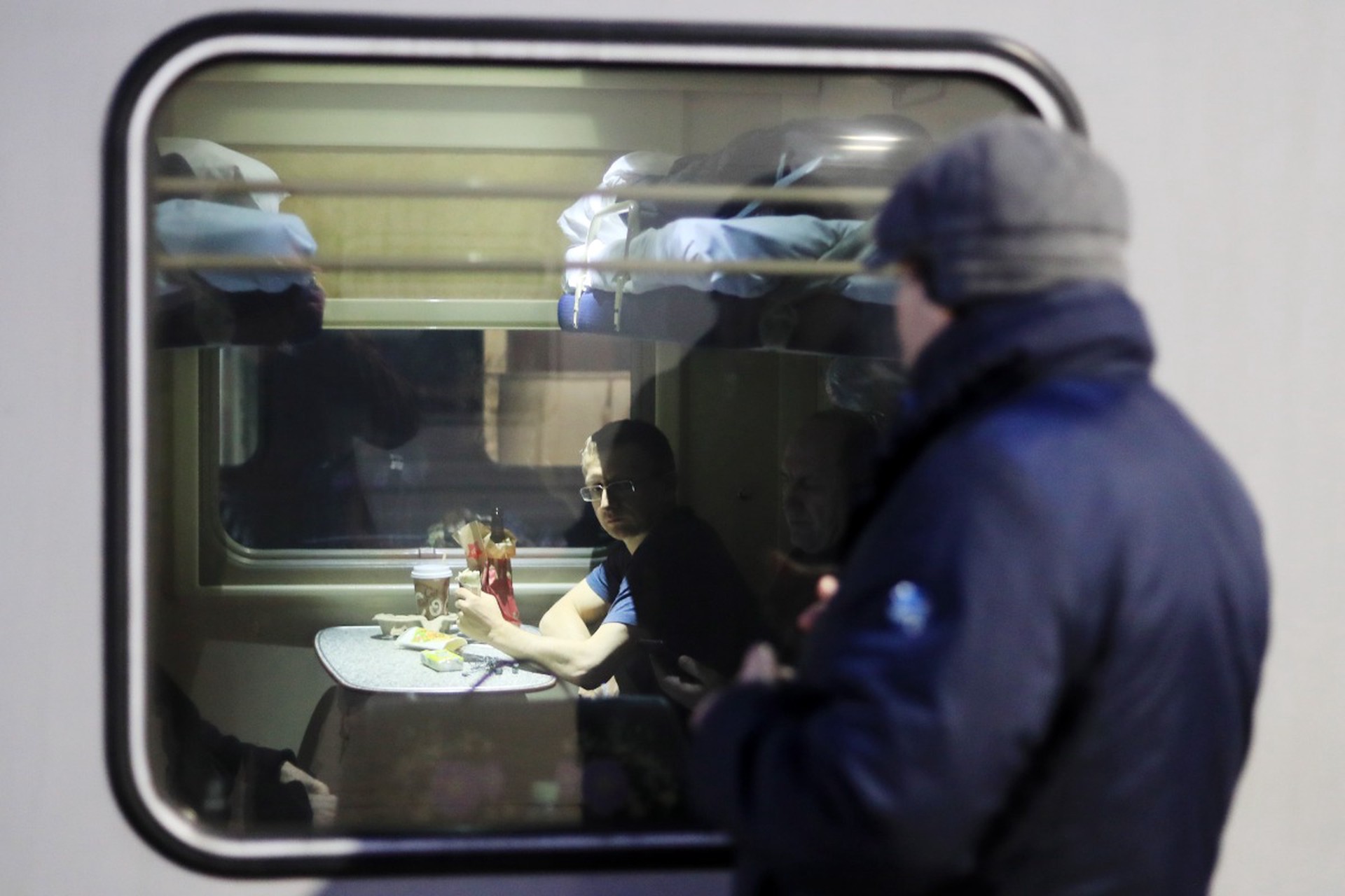 «Без матраса, подушки и одеяла»: в Союзе пассажиров рассказали, как ездить в плацкарте со своим бельем