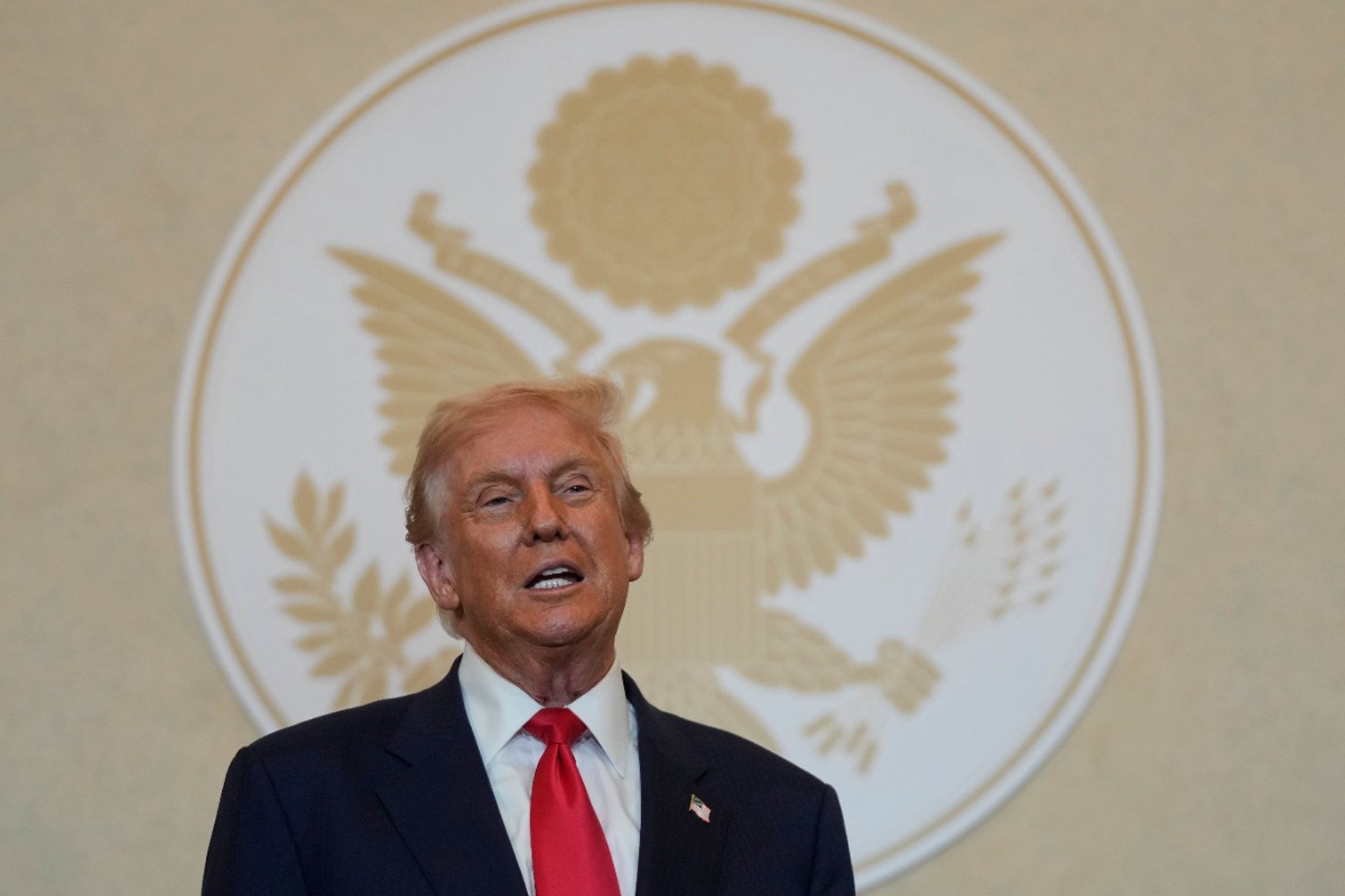 В Госдуме назвали глупостью слова Трампа о бомбардировках Японии