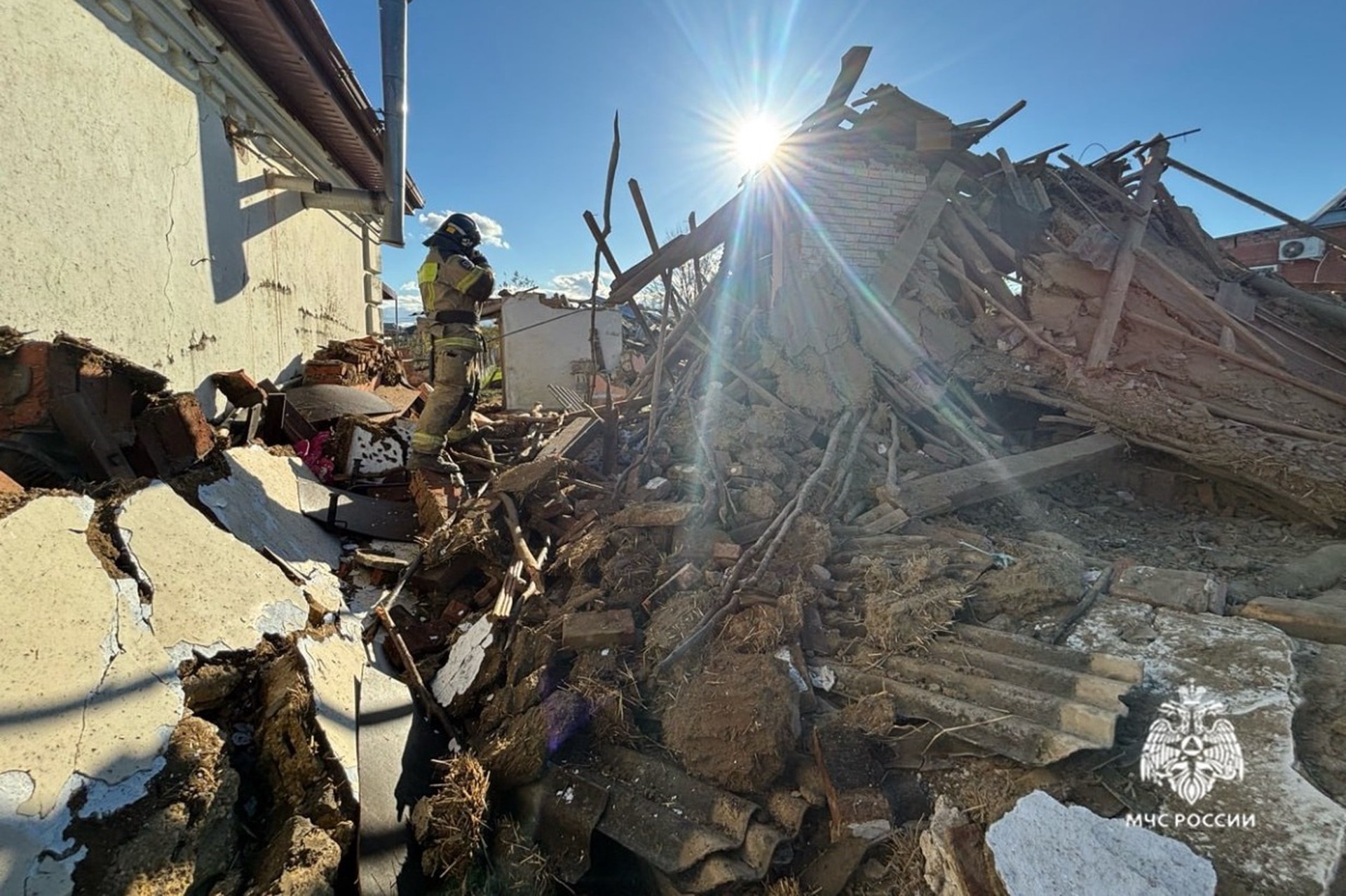 Взрыв газа уничтожил дом на Кубани