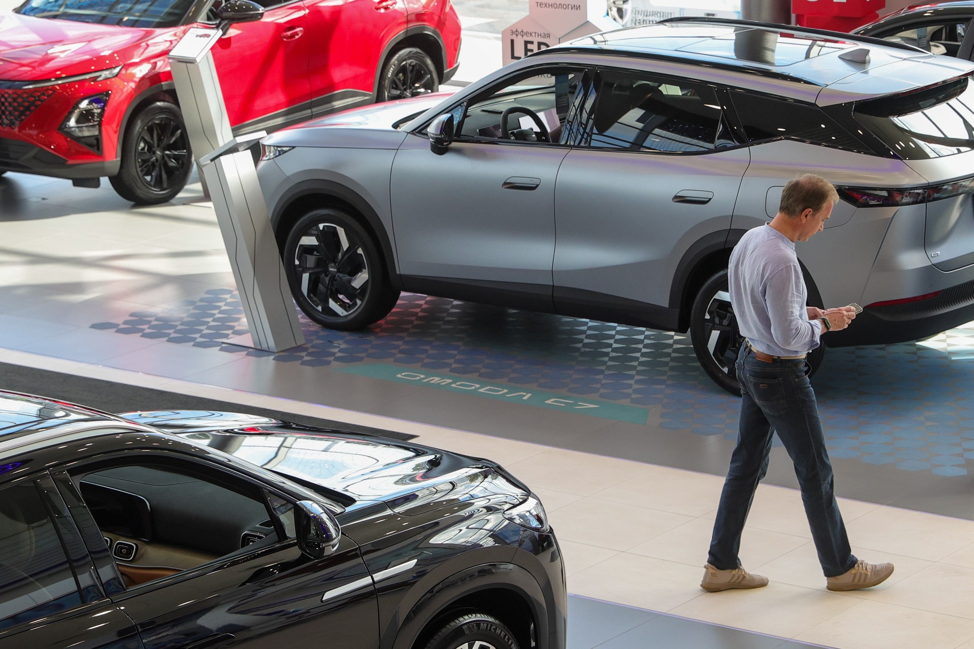 Утильсбор призвали сохранить на нынешнем уровне для семей с детьми и участников СВО