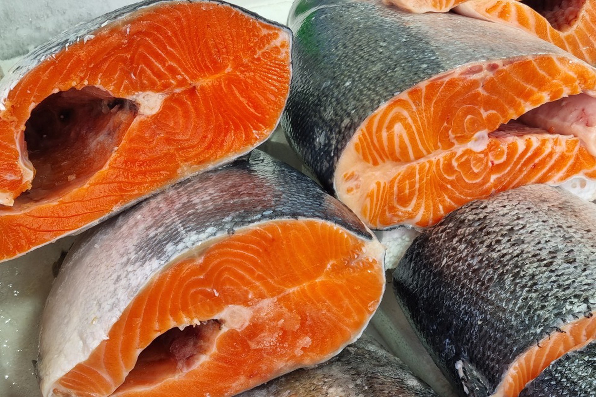 Рыбу со скидкой 50% предложили продавать по четвергам в магазинах