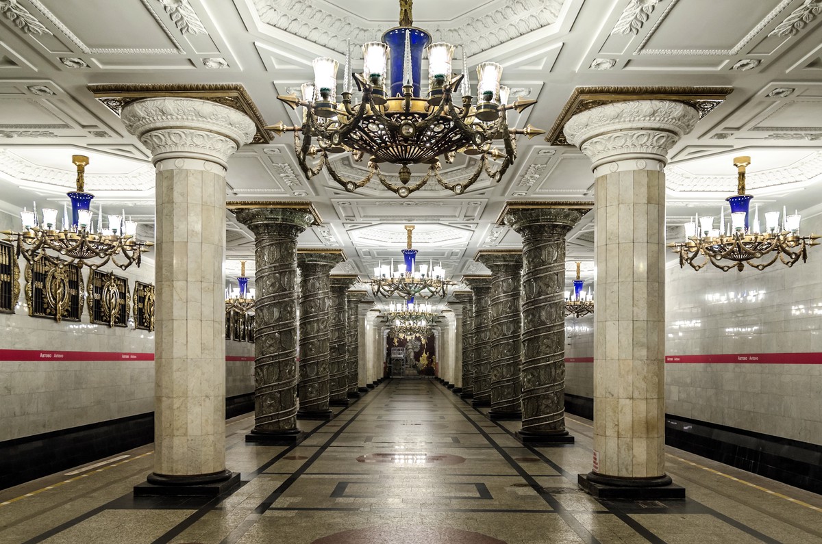 От Козлова до Беглова: как 70 лет назад открывали ленинградское метро