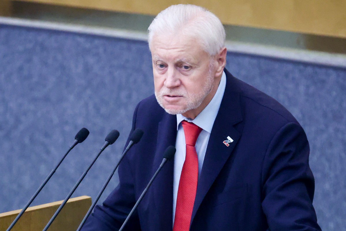 Депутат Миронов выступил за доступность цен на маркетплейсах и отмену «черной пятницы»