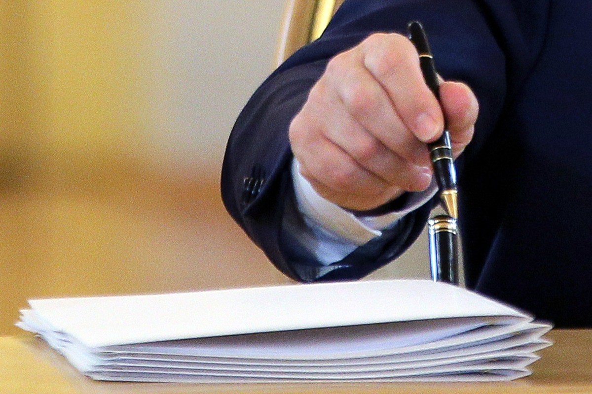 Путин подписал закон о новом сборе