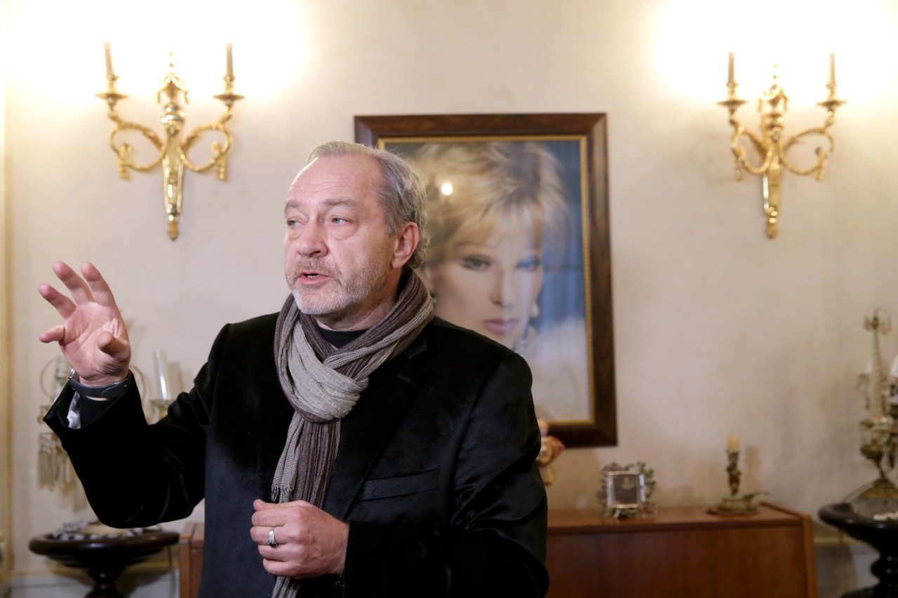 Кому перешла дорога Гурченко: 90 лет легендарной звезде