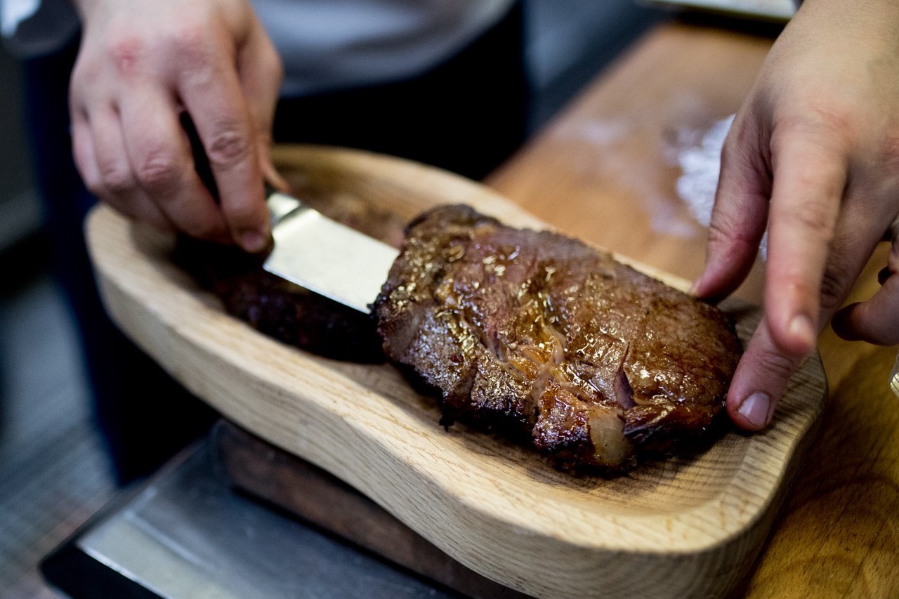 Секрет идеального стейка: четыре правила, которые нарушают даже опытные кулинары