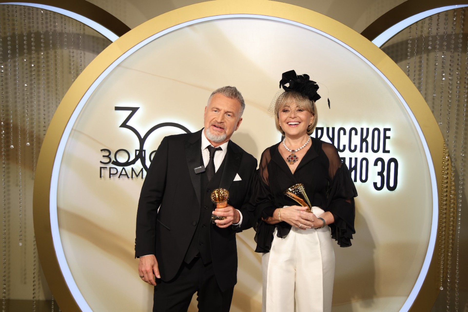 Осудившие СВО Агутин и Варум планируют заработать миллионы в День защитника Отечества