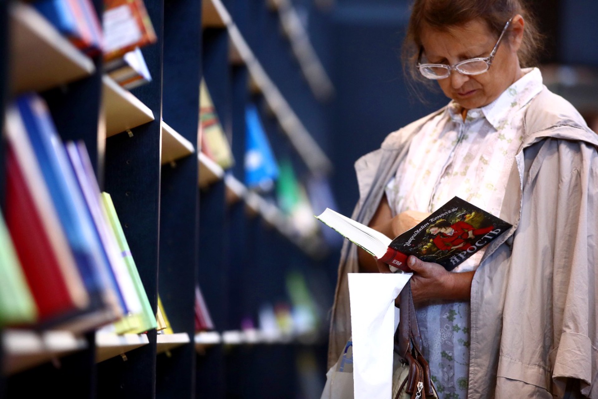 Психоаналитик объяснил небывалый интерес россиян к страшным сказкам