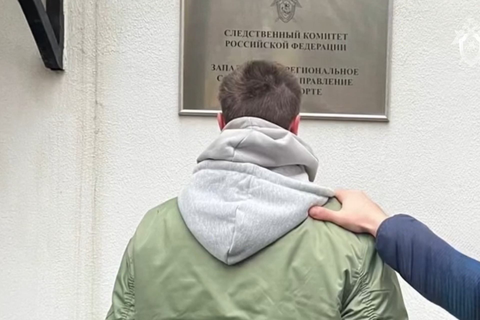 Вовлекавший подростков в зацепинг машинист задержан в Москве