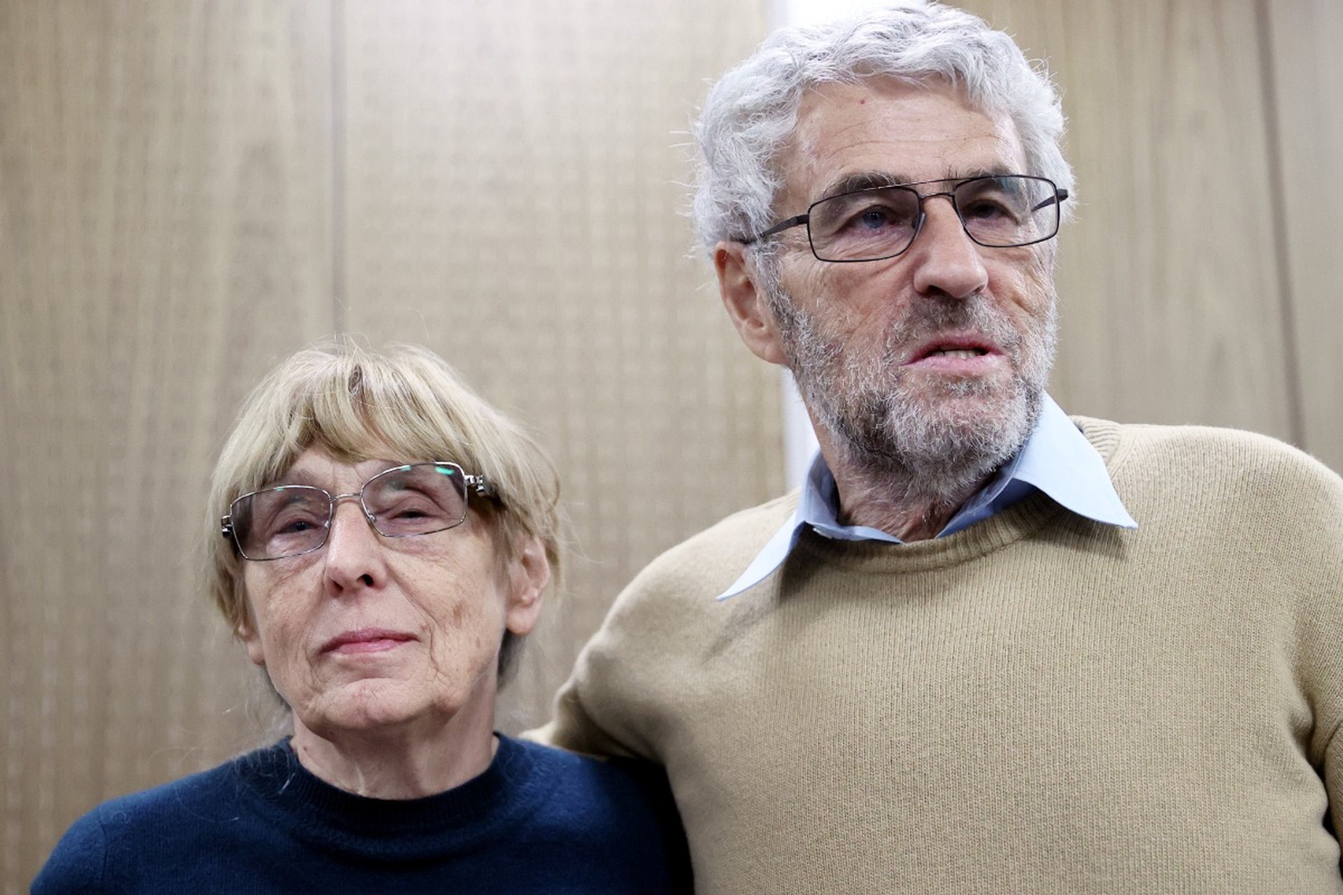 Обвиняемая в контрабанде жена Гозмана* сбежала из России