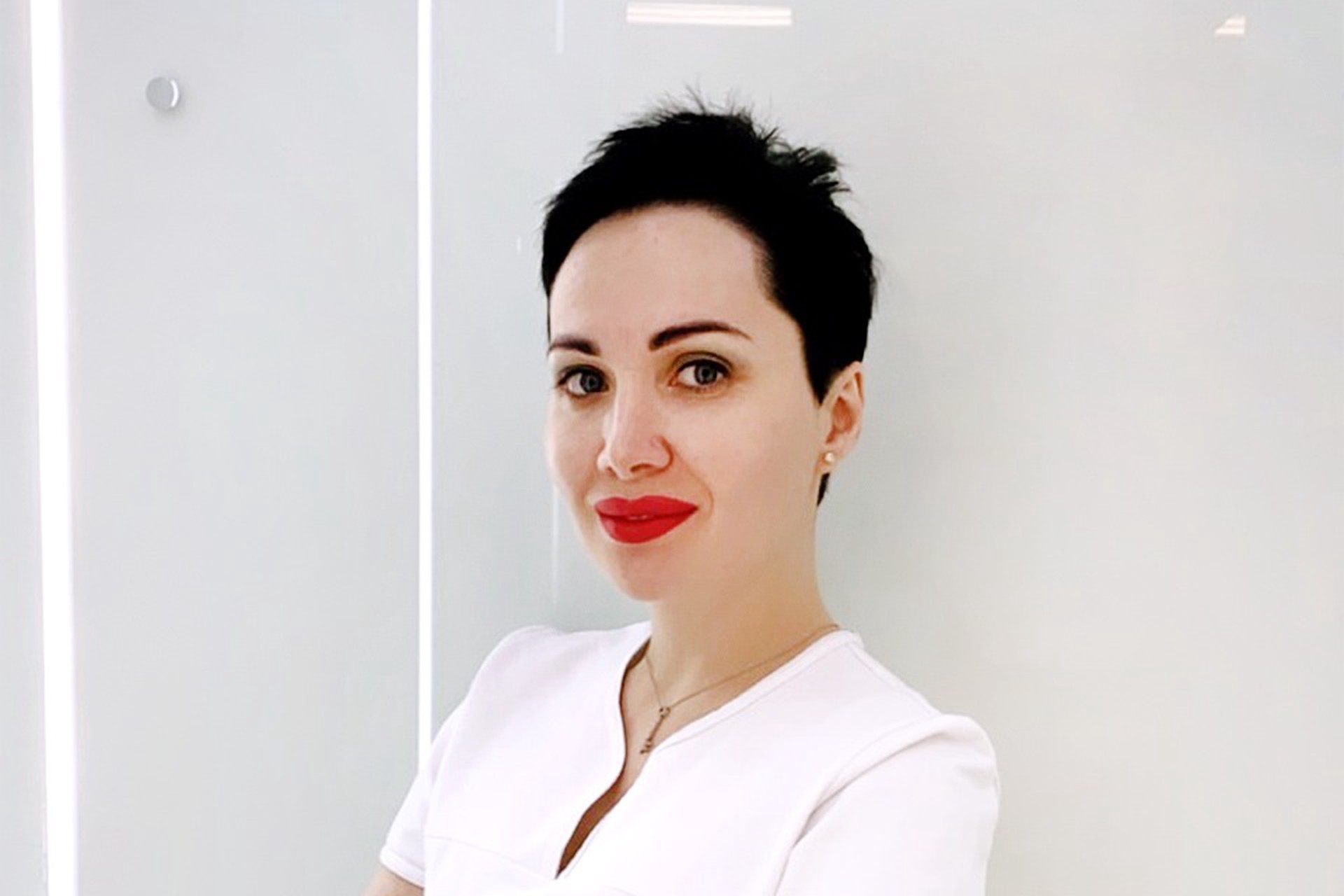 Главу пластической клиники в Москве обвинили в торговле детьми