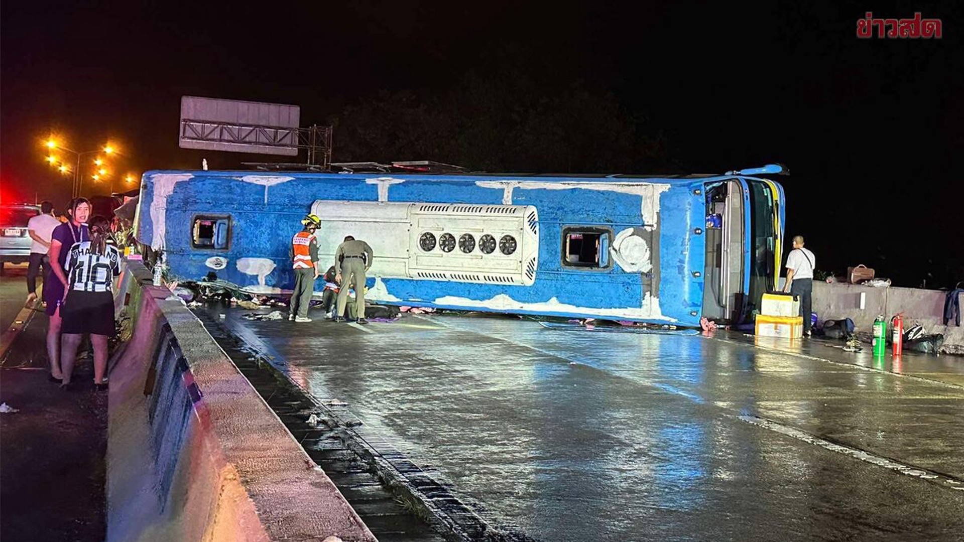 В Таиланде опрокинулся еще один туристический автобус: 38 пострадавших, двое в критическом состоянии