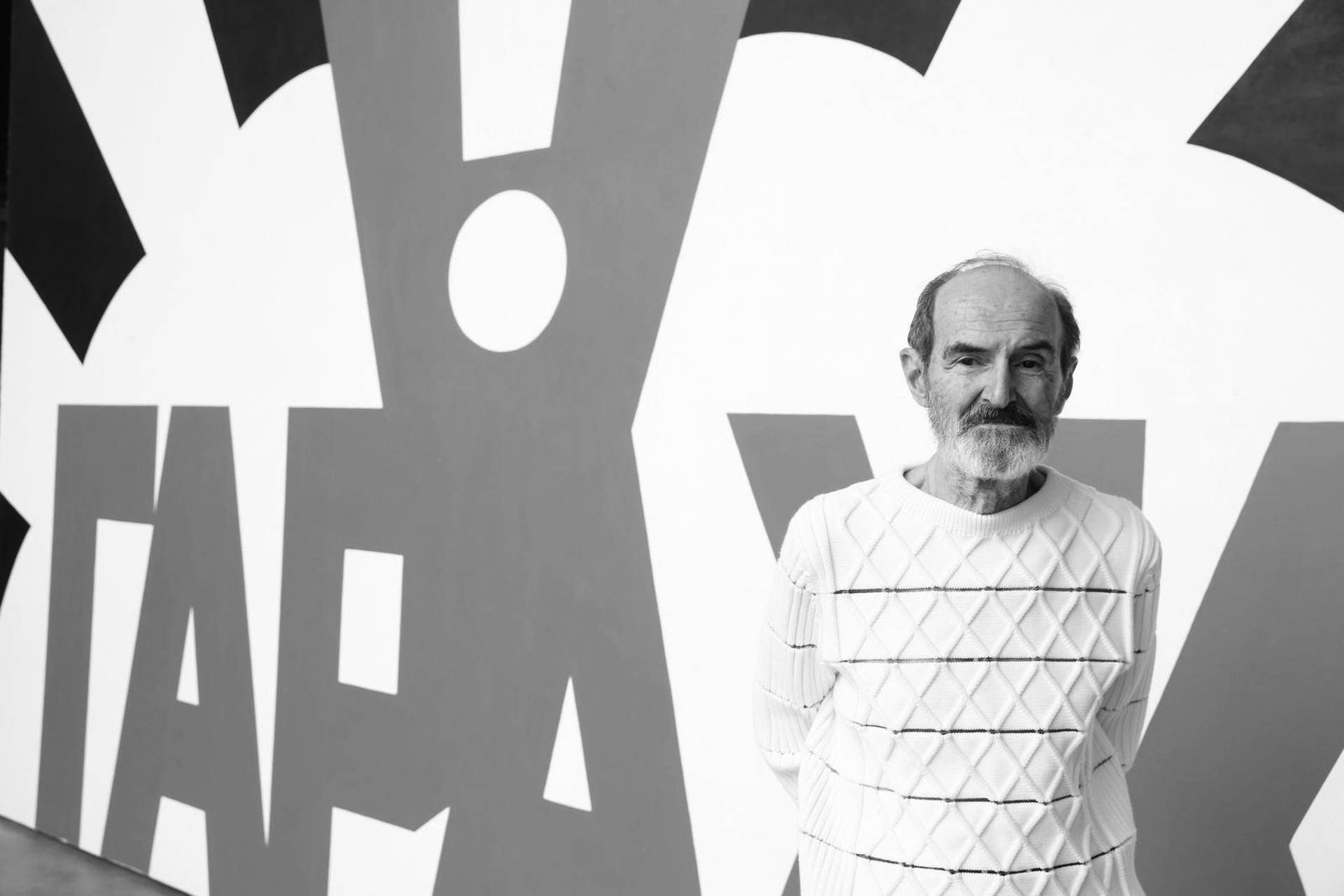 «Выдающаяся фигура в своем жанре»: коллеги высказались о смерти концептуалиста Булатова