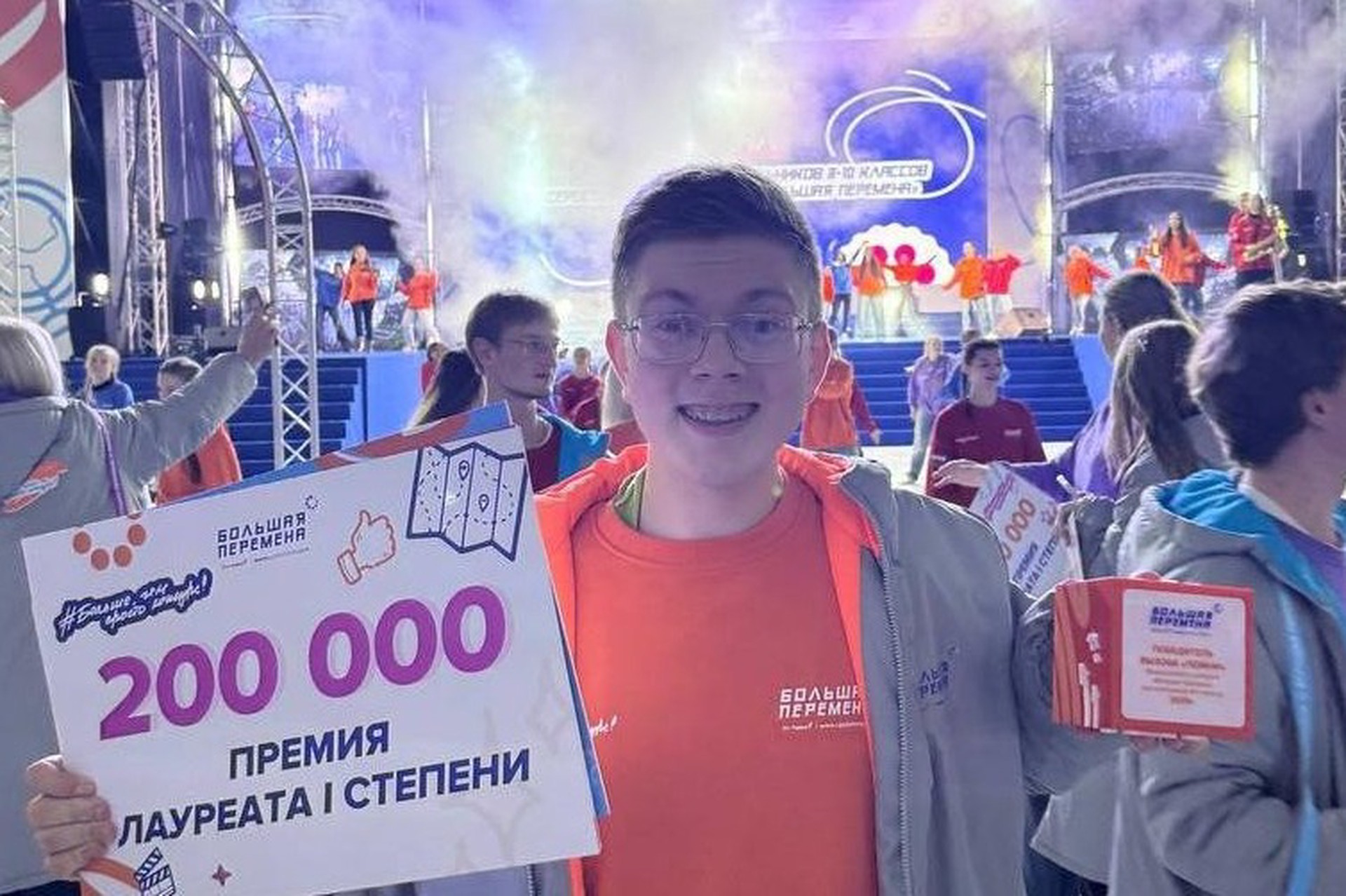 «Это был срыв»: мама ставшего звездой Сети школьника отреагировала на вирусное видео