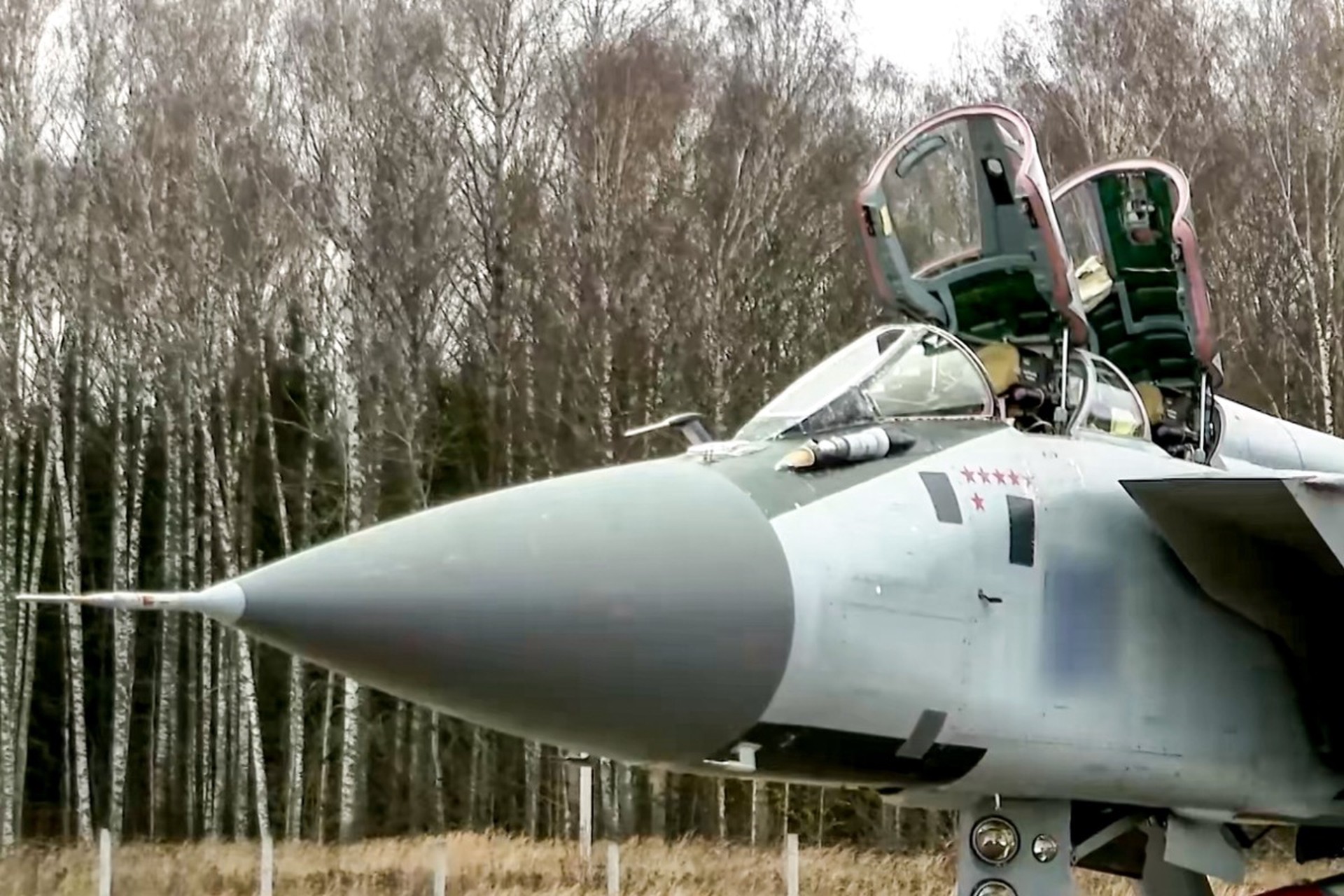 Бред и польза: о чем говорит попытка Киева и Лондона угнать наш истребитель в страну НАТО