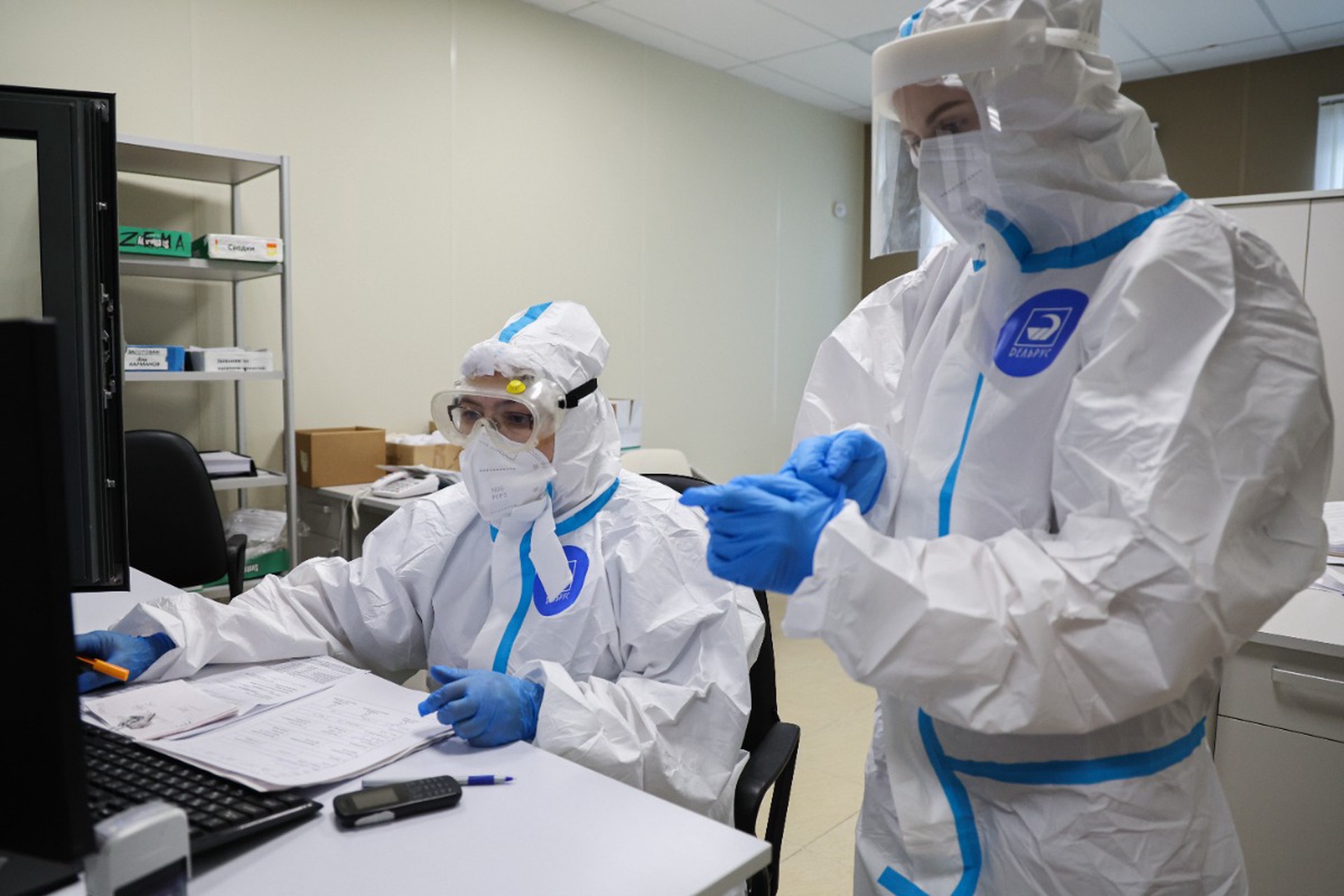 Новая пандемия? Более 60 неизвестных вирусов выявили в России