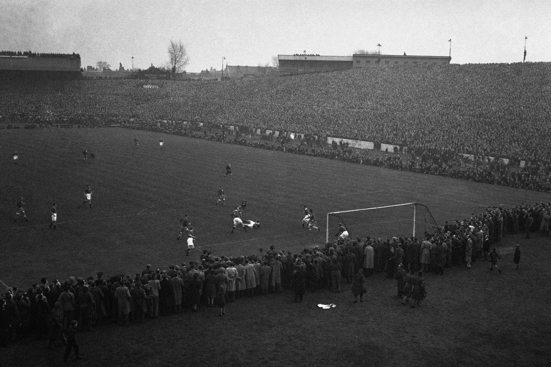 От мяча погибли: как турне нашего «Динамо» в 1945 году стало национальным позором Англии