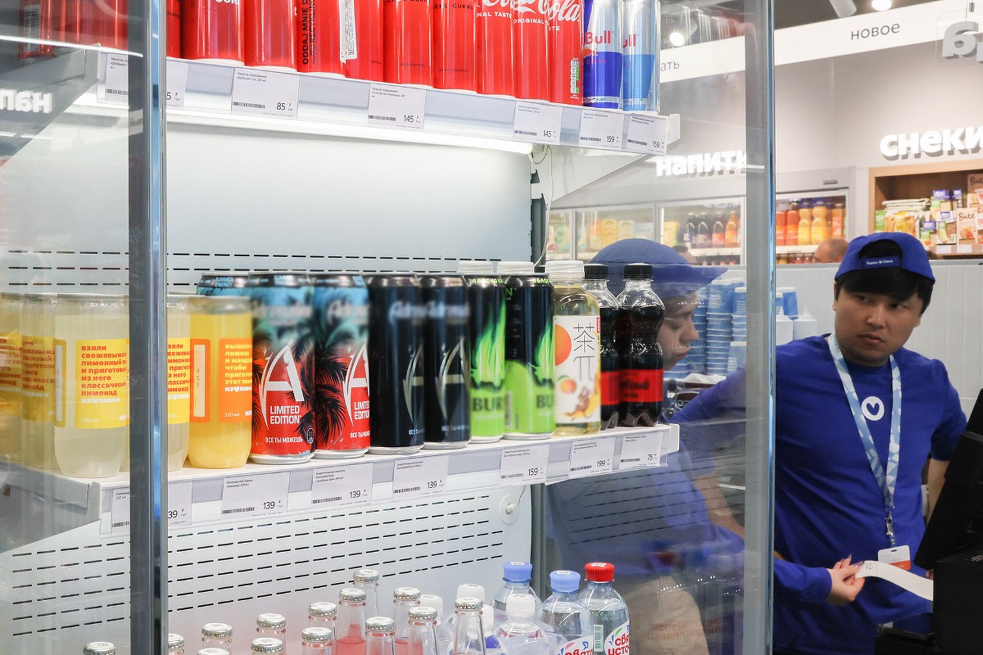 Эндокринолог опровергла страшилки о смертельном вреде энергетиков