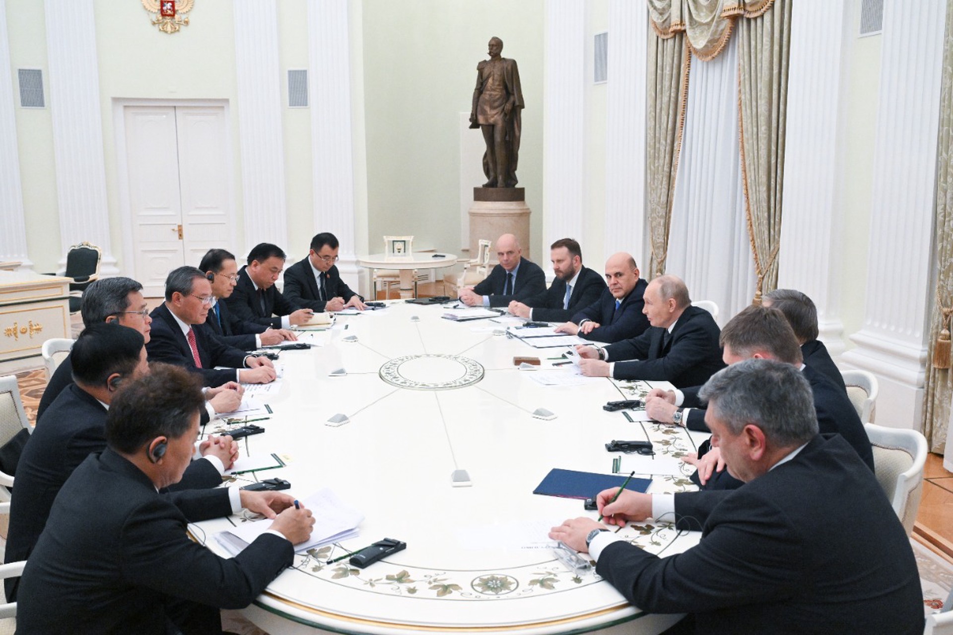 Путин: Товарооборот России и ШОС достиг $409 млрд