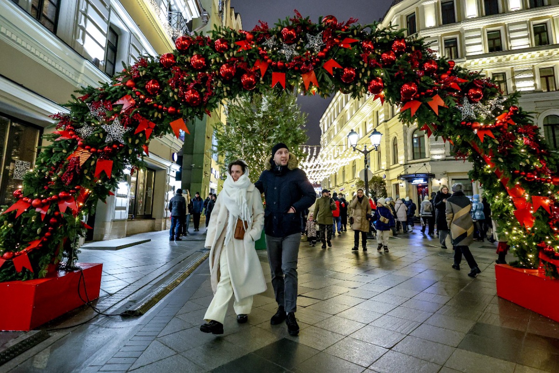 Красный уходит: топ-5 трендов в новогоднем декоре на 2026 год