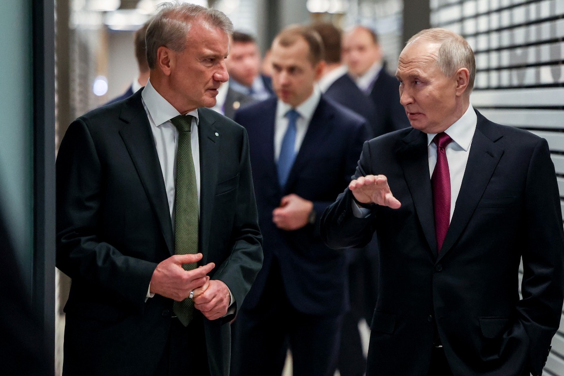 Путин заявил, что цифровой прогресс будет набирать обороты