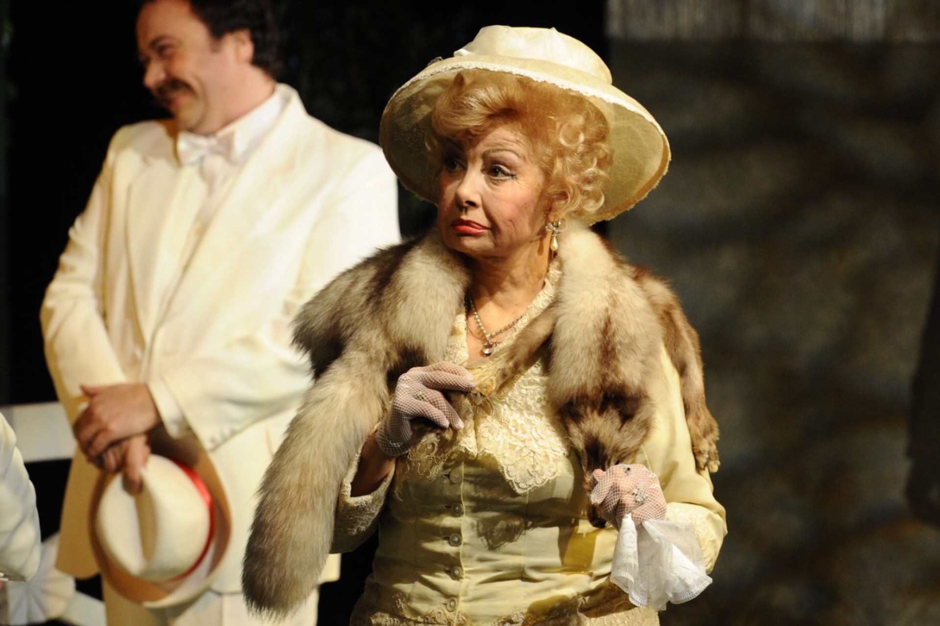 Стали известны дата и место прощания с Валентиной Шарыкиной